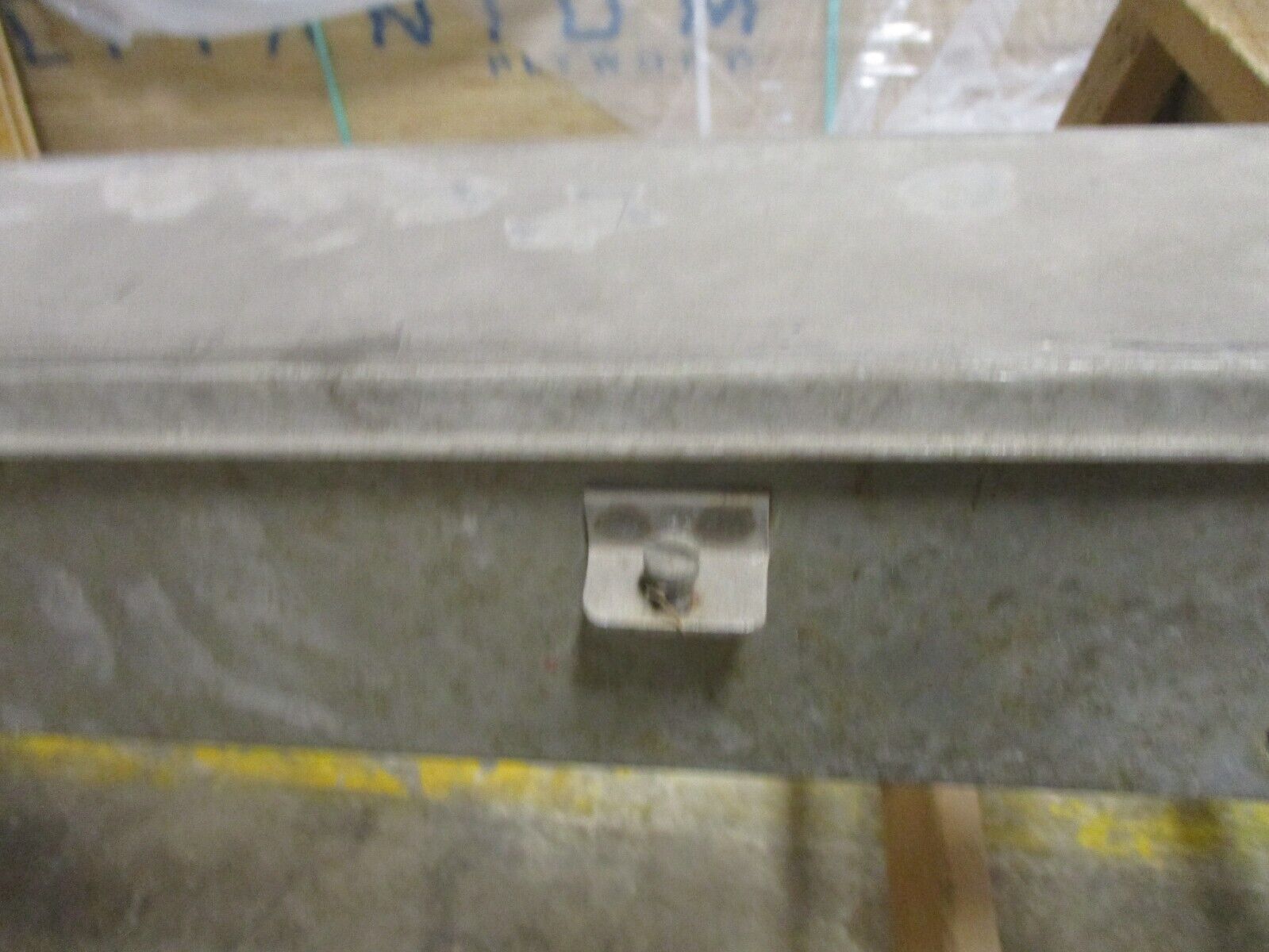 Hoffman 4X Stainless Steel Wireway F44W120SS Size: 4x4x120" Used