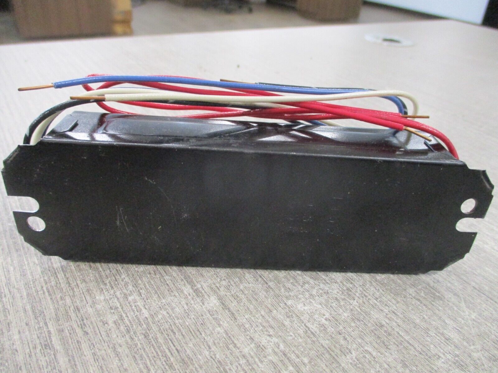 Advance Ballast RL-140-TP 5X788 120V 60Hz New Surplus