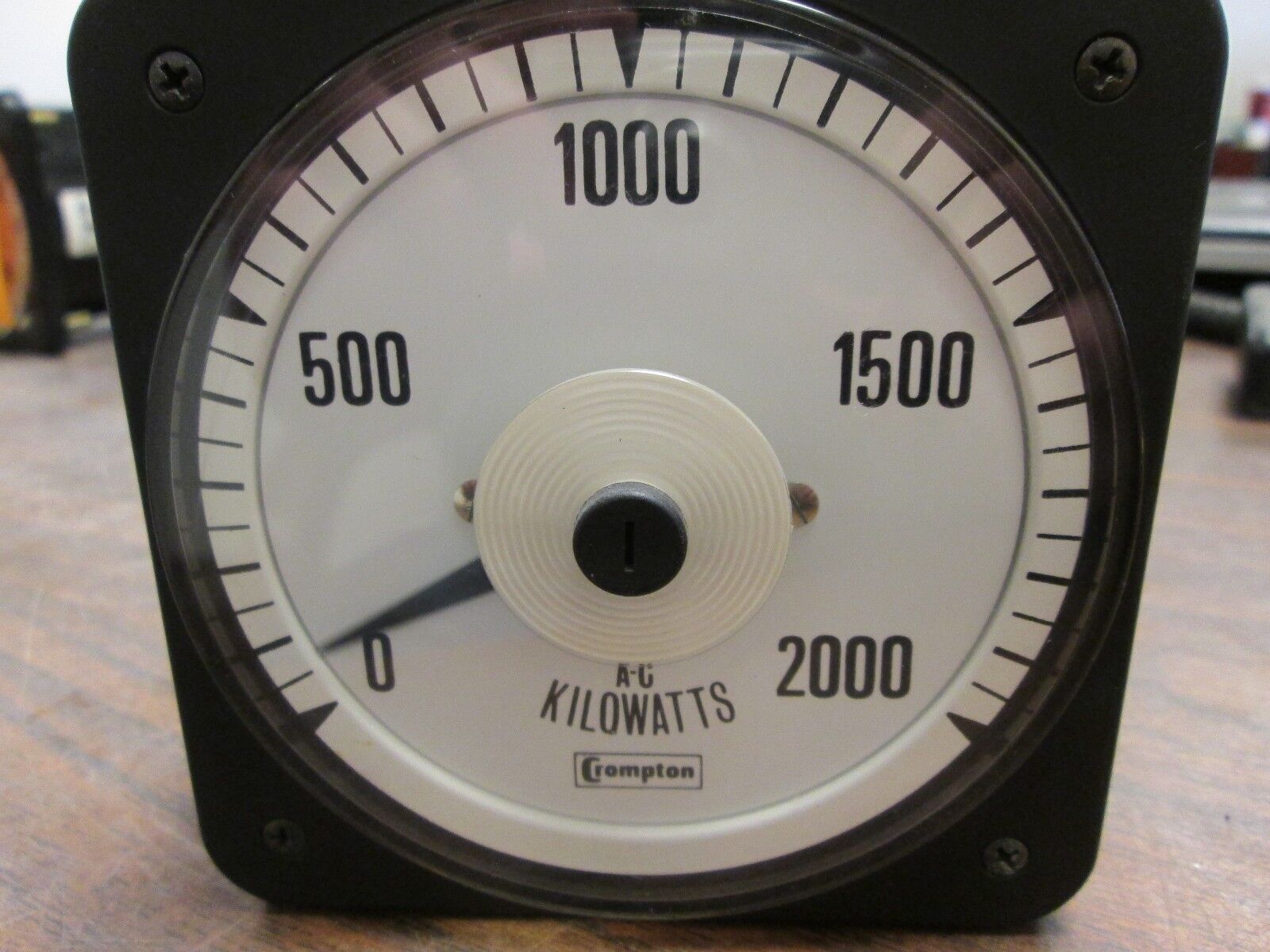 Crompton AC Kilowattmeter 12959 077 219A QQYL C6 120V 5.78A Range:0-2000kw Used