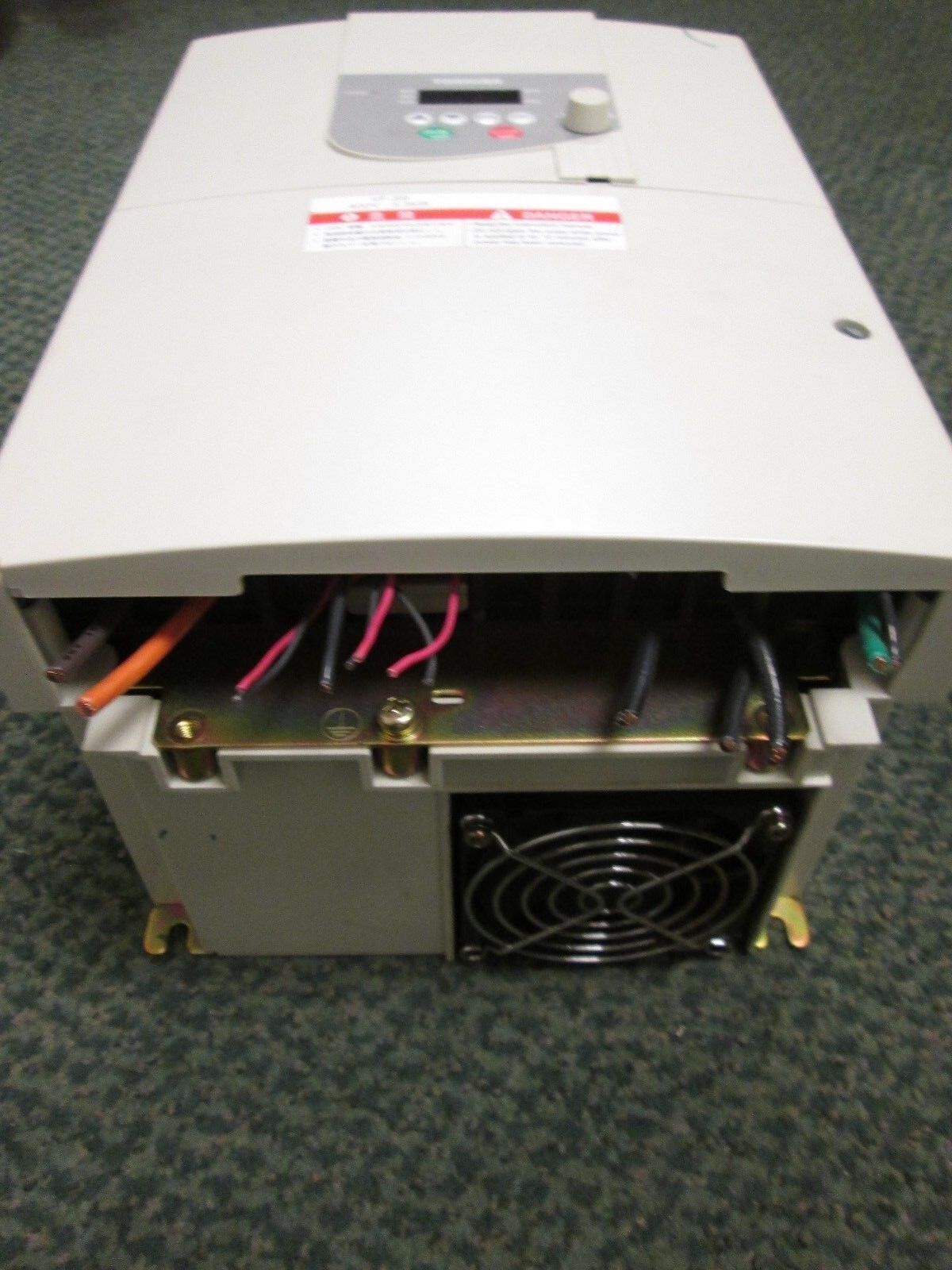 Toshiba Transistor Inverter AC Drive VFS9-4055PL-WN 7.5HP Used