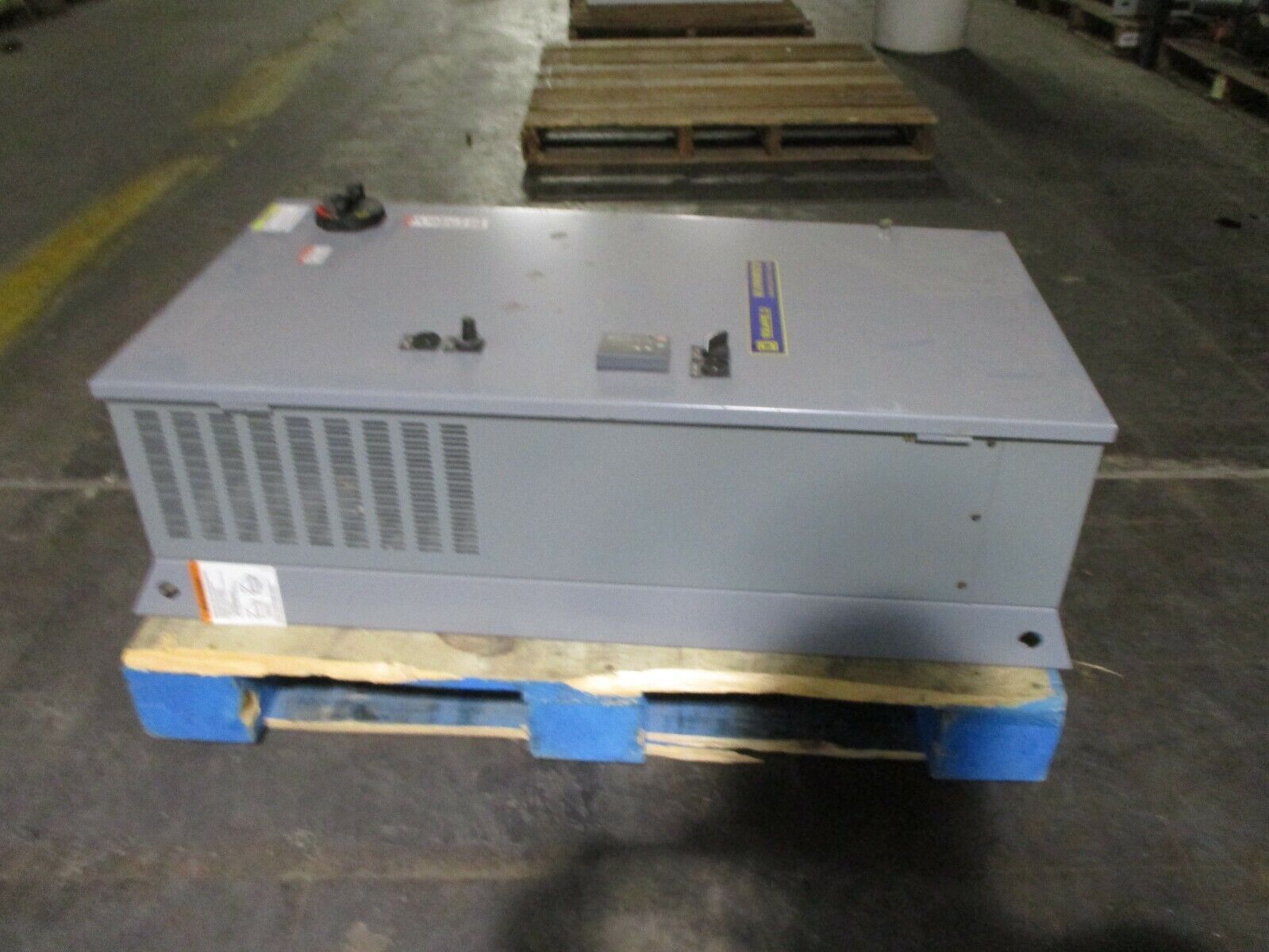 Square D Altivar Econoflex AC Drive 8839 58EHG2VY FLEX58D12M2 MODA07J09 10HP 3Ph