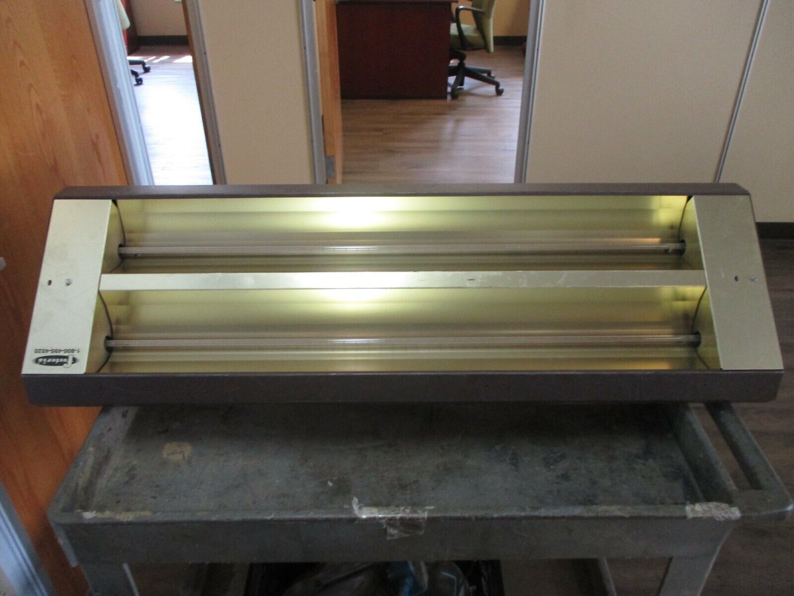 Fostoria Sun-Mite Infrared Heater 462-30-TH-480V 480V 7300W/7.3kW 1Ph 60Hz Used