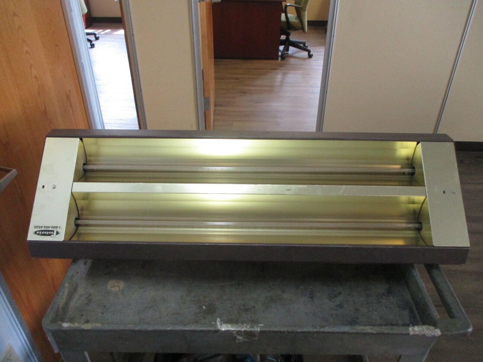 Fostoria Sun-Mite Infrared Heater 462-30-TH-480V 480V 7300W/7.3kW 1Ph 60Hz Used