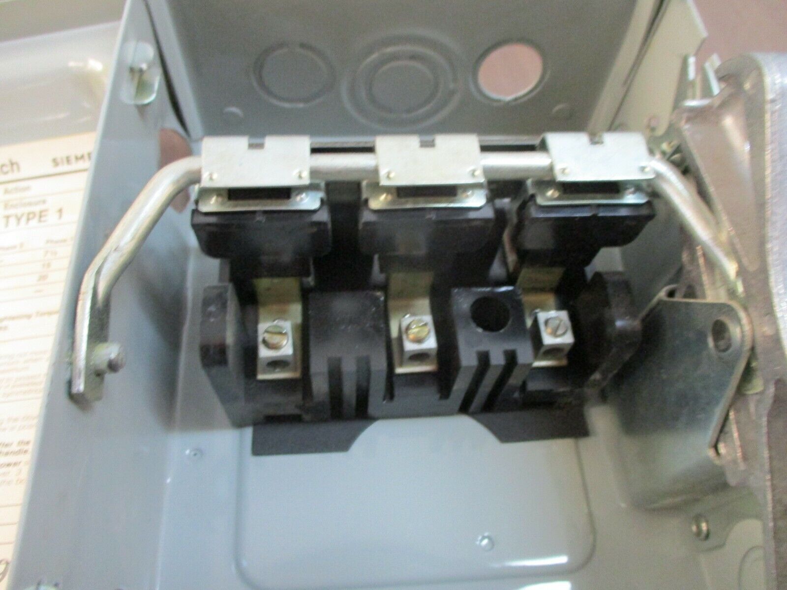 ITE Non-Fusible Safety Switch/Disconnect NF351 30A 600V 3Ph Used