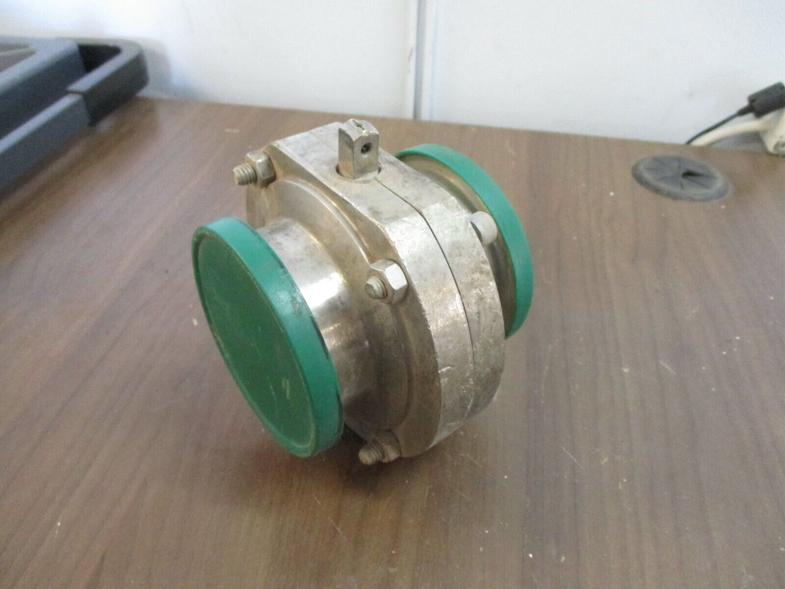 Tri-Clover Stainless Steel Butterfly Valve Size: 3" *No Handle* Used