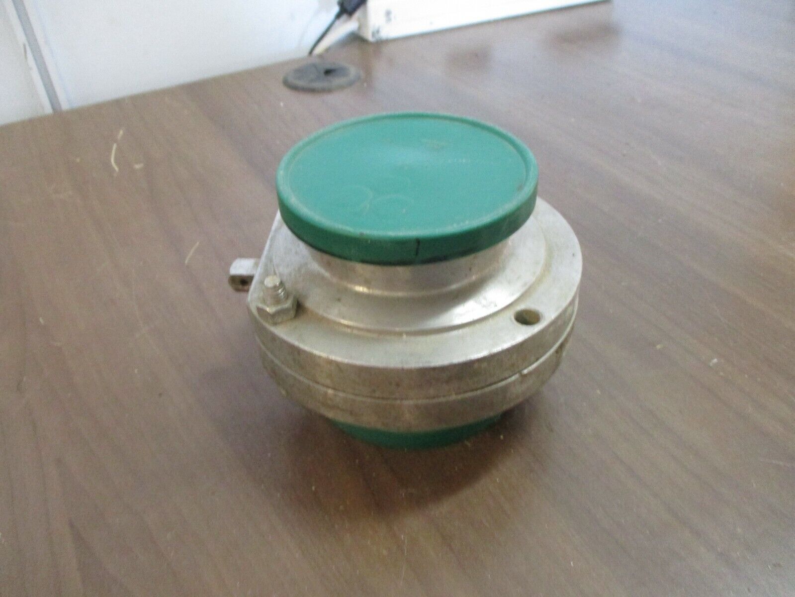 Tri-Clover Stainless Steel Butterfly Valve Size: 3" *No Handle* Used