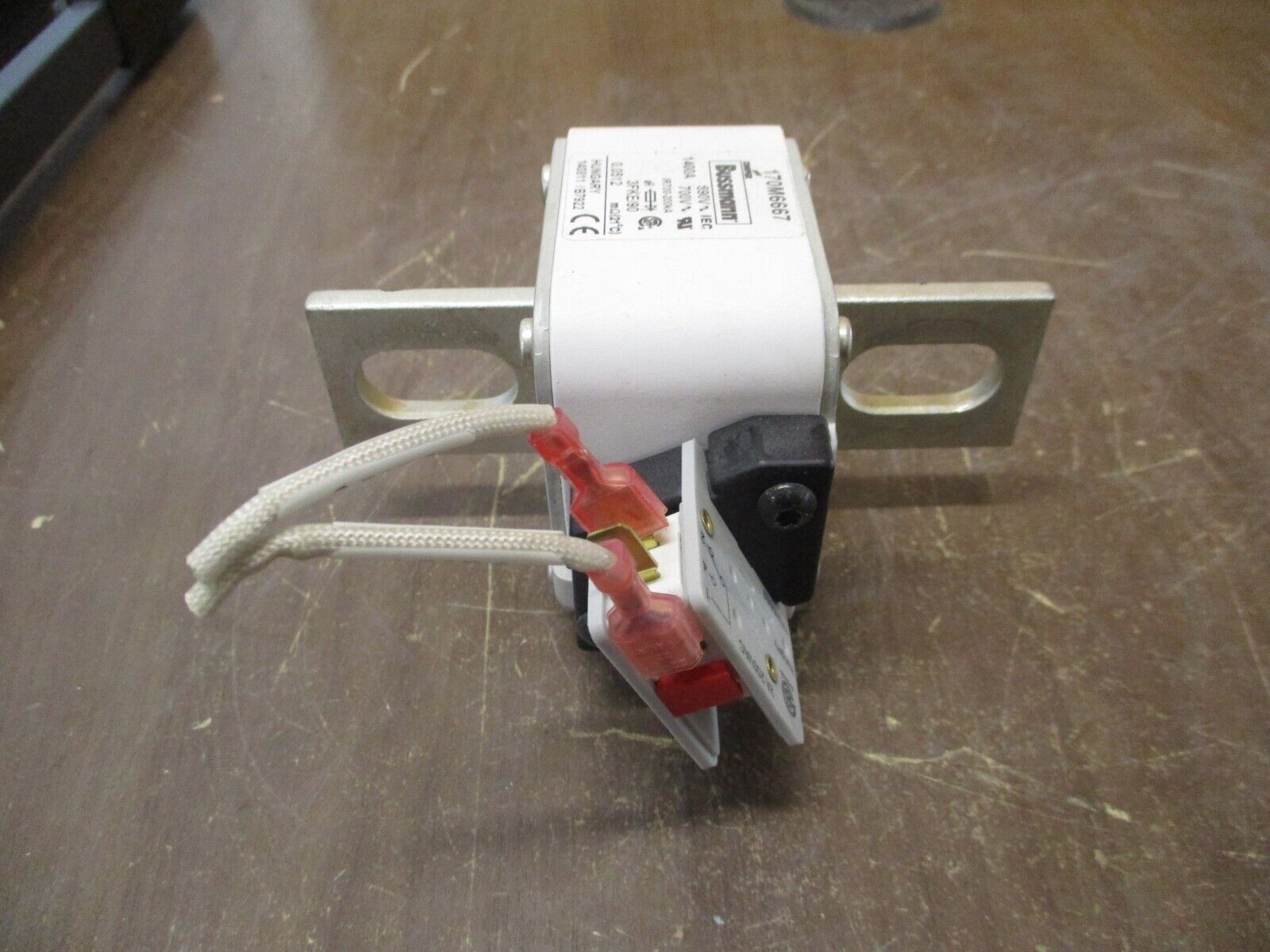 Cooper Bussmann Fuse 170M6667 1400A 700V Used