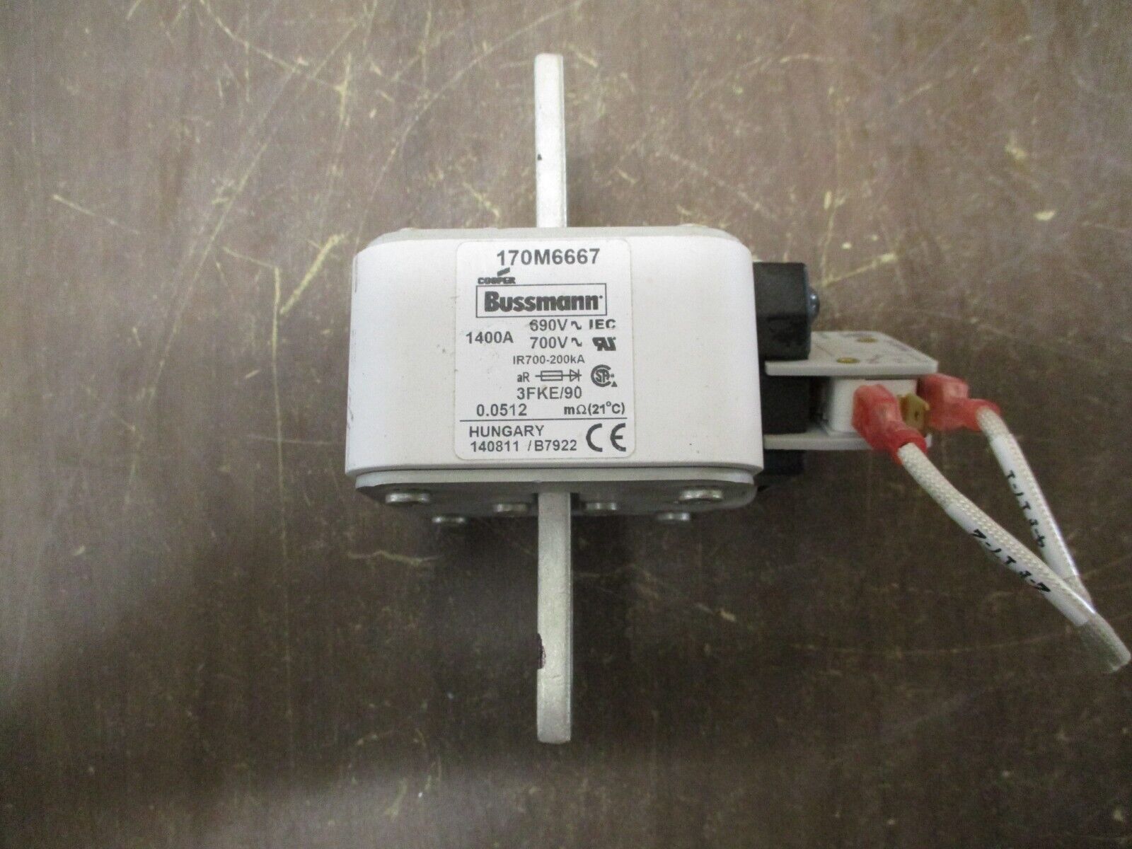 Cooper Bussmann Fuse 170M6667 1400A 700V Used