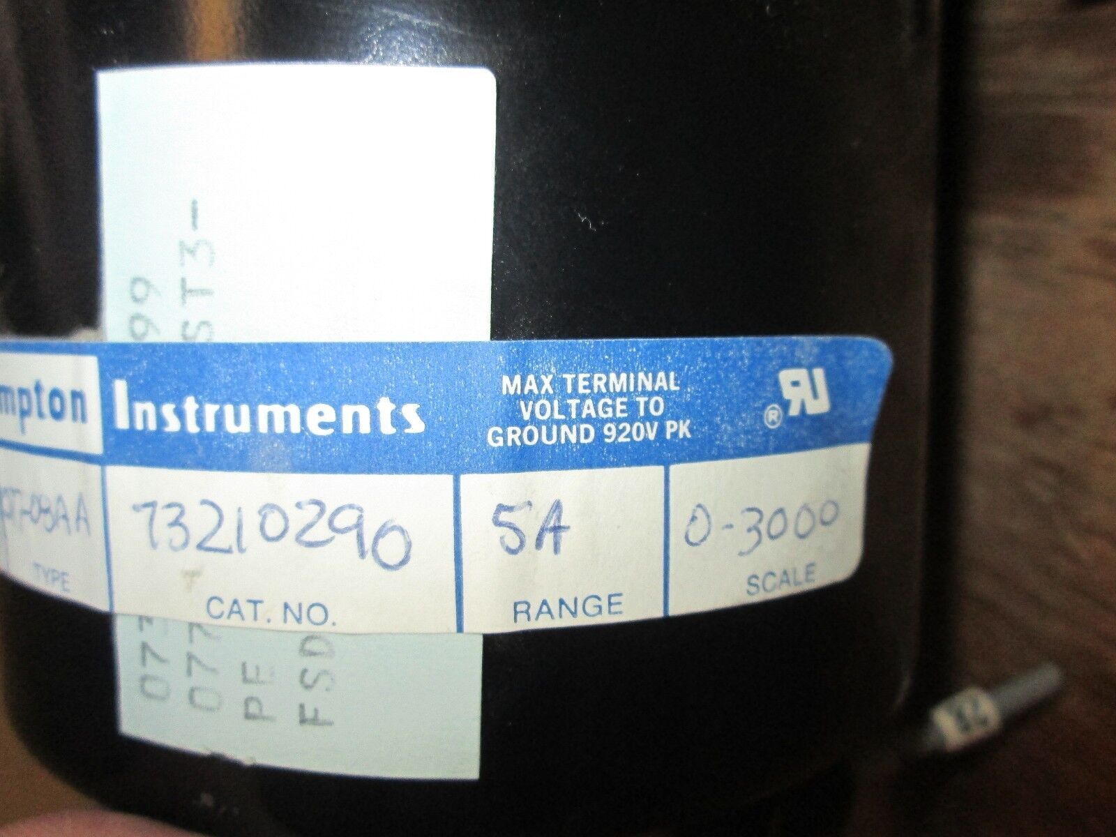 Crompton Ampmeter 73210290 Range: 5A Scale: 0-3000 Used