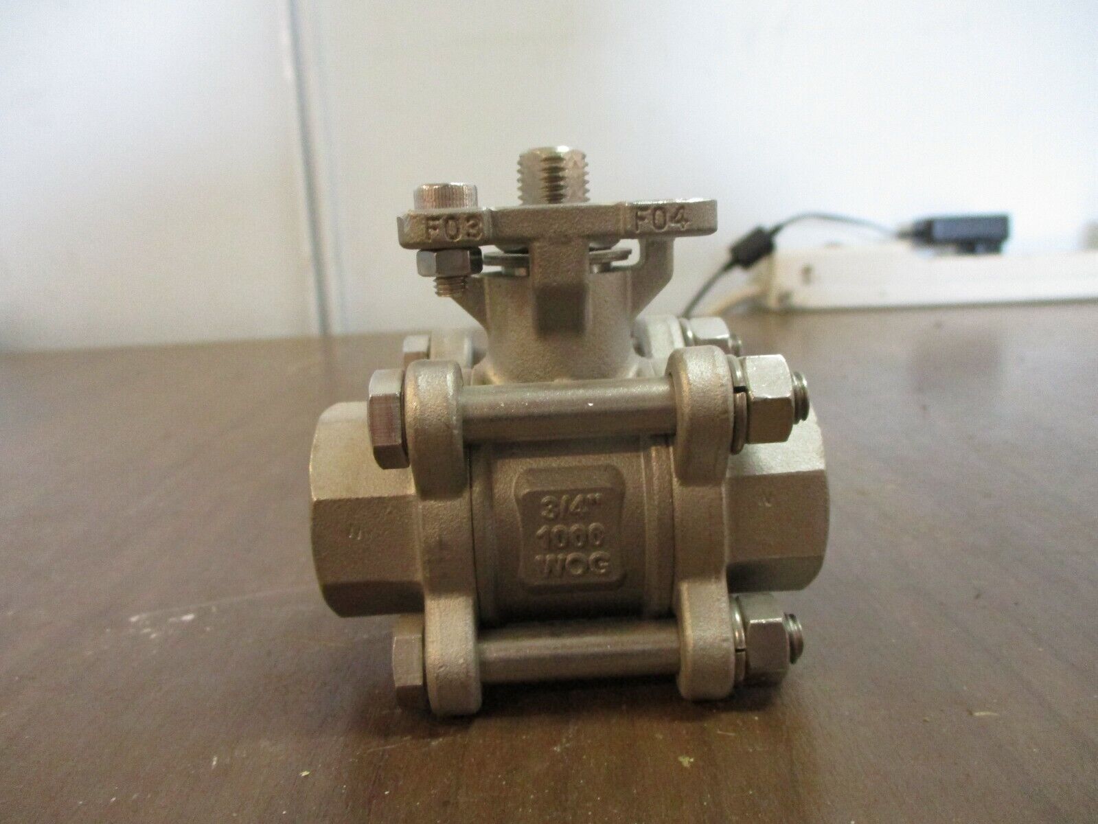 QSM Stainless Steel Ball Valve Size: 3/4" 1000 WOG *No Handle* Used