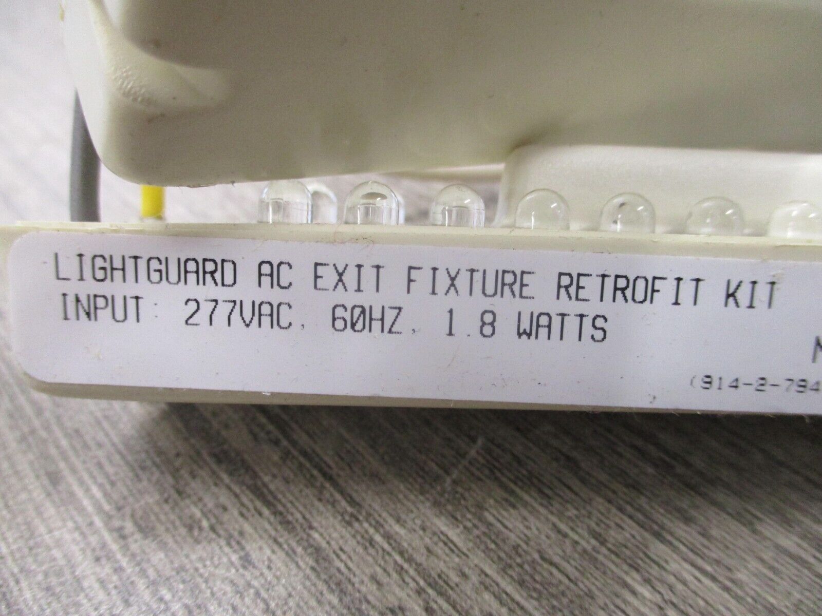 Lightguard AC Exit Fixture Retrofit Kit E50LR2 277 60Hz 1.8W Used