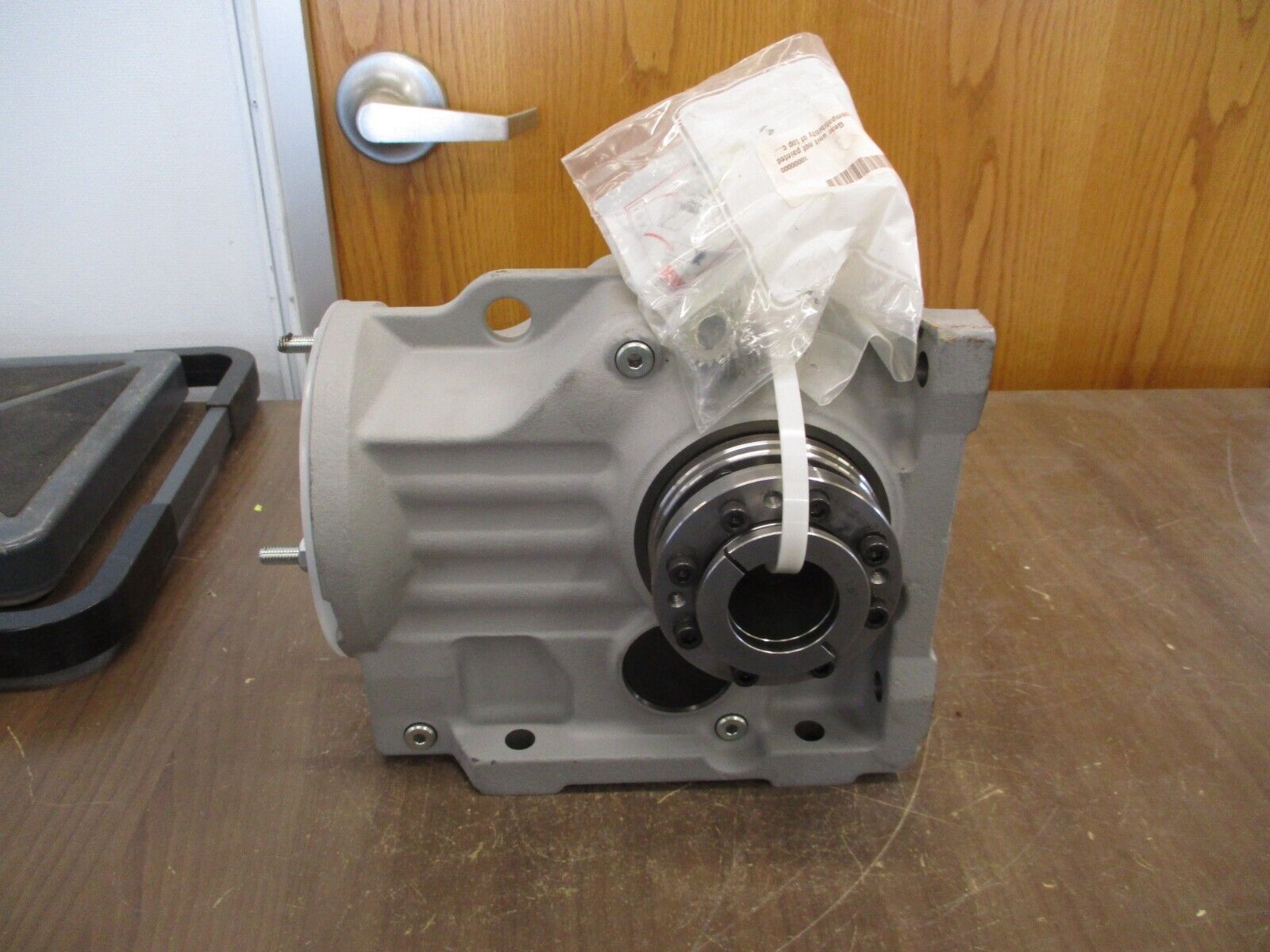 Sew-Eurodrive Helical-Bevel Gear KT57B/A Ratio 90.26 1750 RPM In, 19 RPM Out