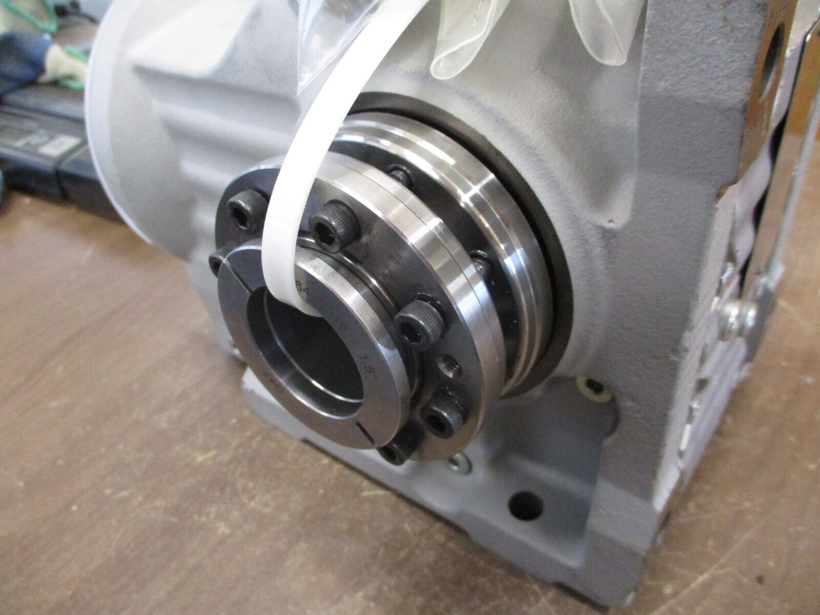 Sew-Eurodrive Helical-Bevel Gear KT57B/A Ratio 90.26 1750 RPM In, 19 RPM Out