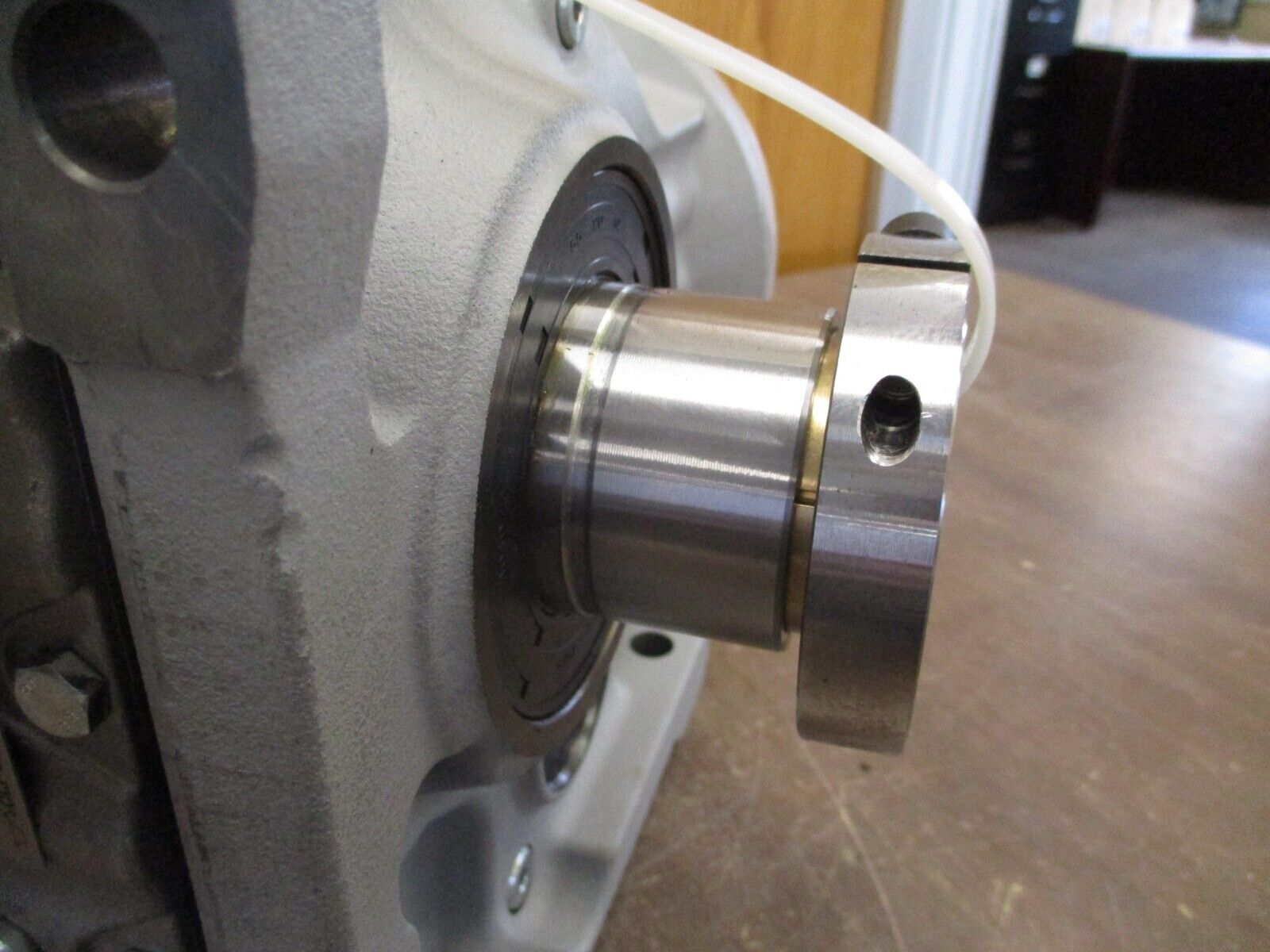 Sew-Eurodrive Helical-Bevel Gear KT57B/A Ratio 90.26 1750 RPM In, 19 RPM Out