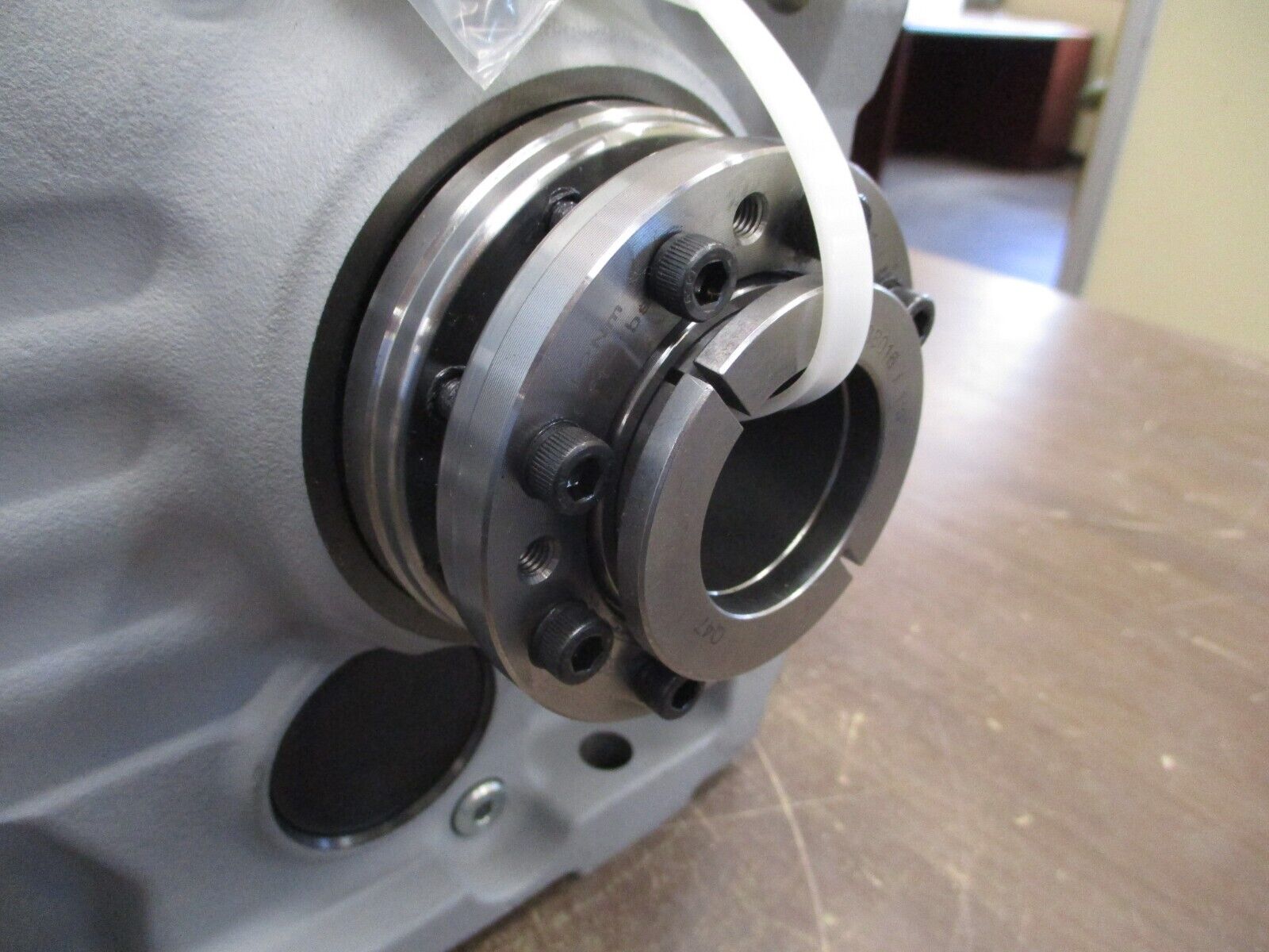 Sew-Eurodrive Helical-Bevel Gear KT57B/A Ratio 90.26 1750 RPM In, 19 RPM Out