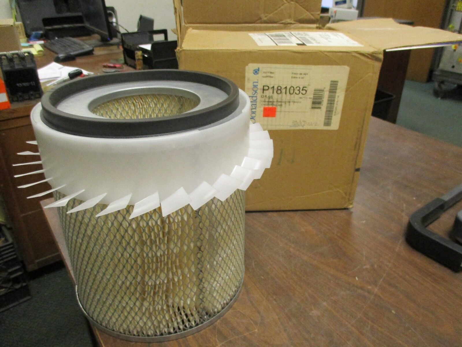 Donaldson Air Filter P181035 New Surplus
