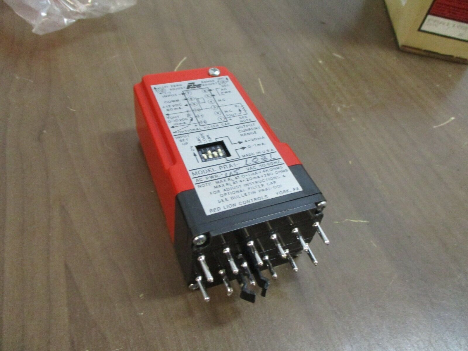 Red Lion Controls Pulse Rate Converter PRA11021 New Surplus