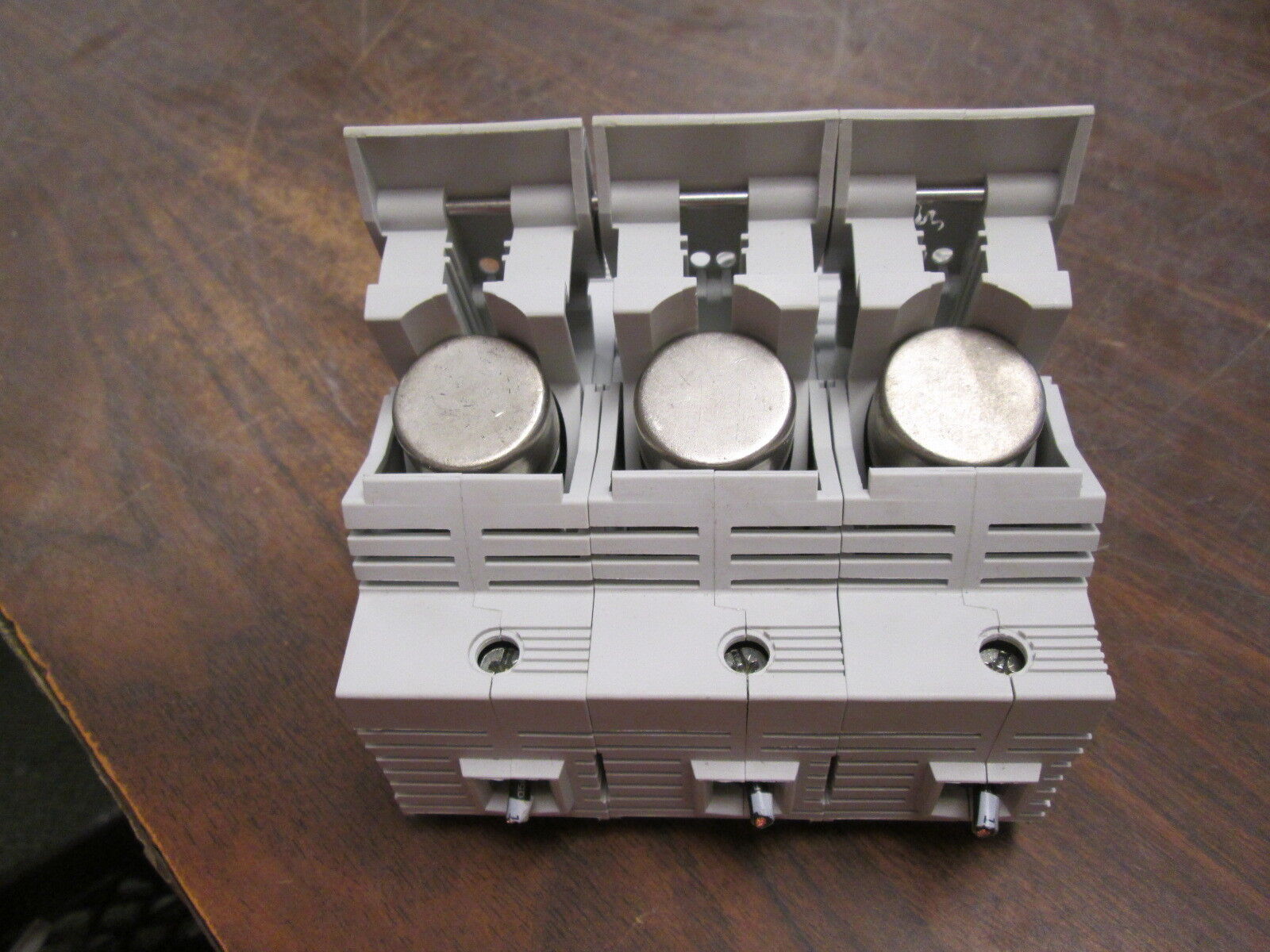Littelfuse Fuseholder LFPSJ603.Z 60A 600V 3P w/ (3) 35A Fuses Used