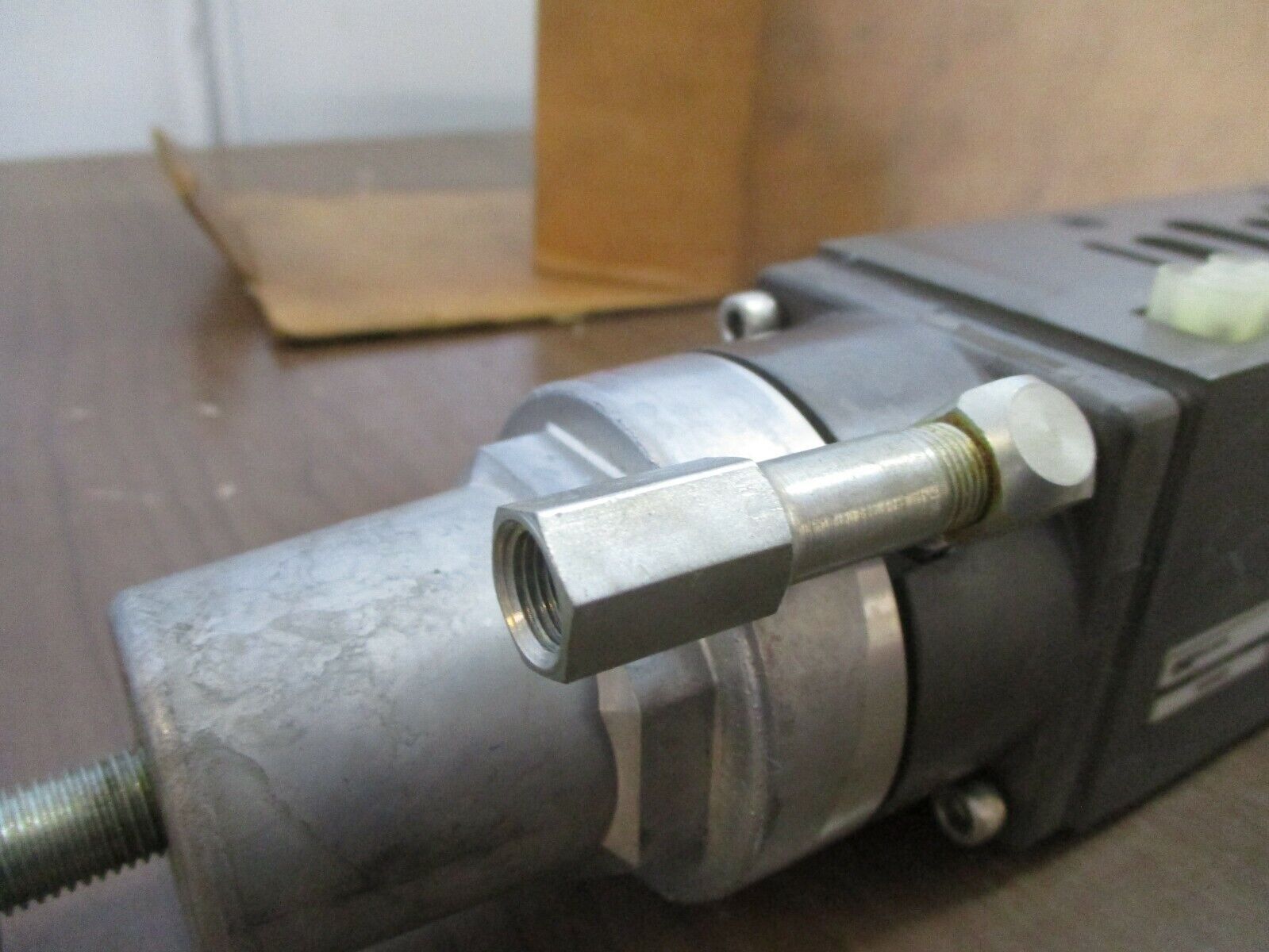 Ross Interposed Regulator 969N91 New Surplus