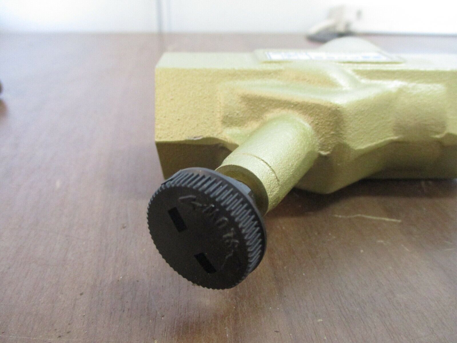 Ross Flow Control Valve 1968B4007 0.3-10 bar *No Box* New Surplus