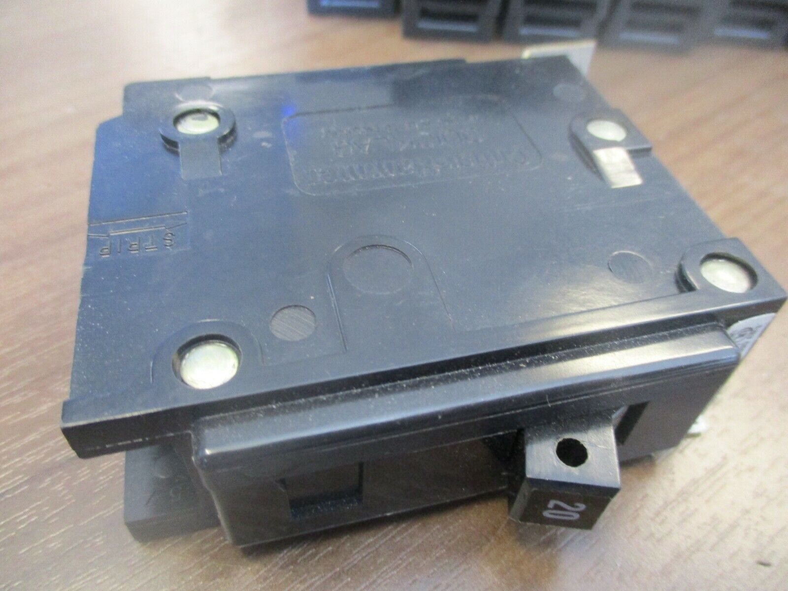 Cutler-Hammer/Westinghouse Circuit Breaker BA120 20A 120/240V 1P *Lot of 20*