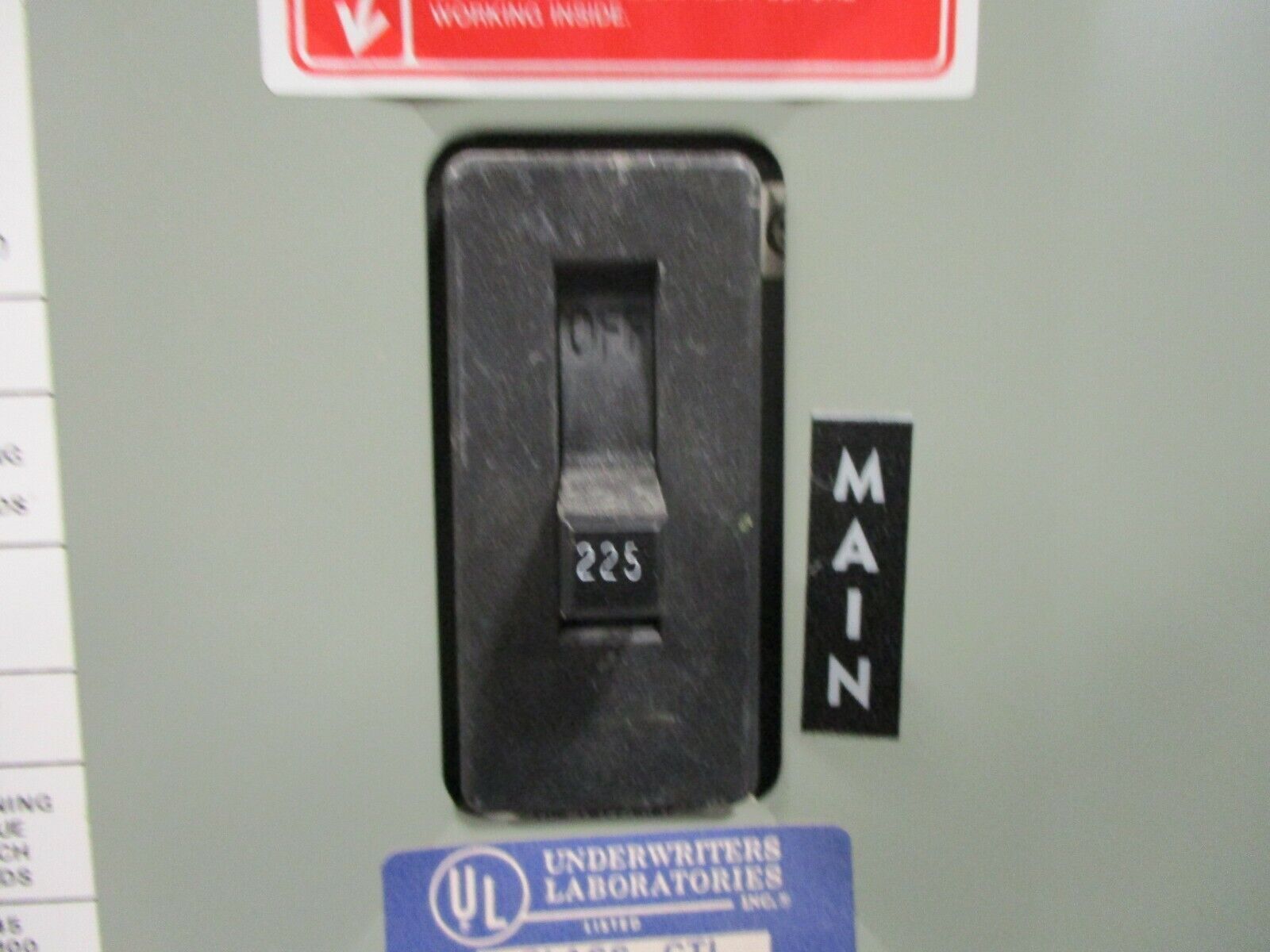 Westinghouse Main Breaker Circuit Breaker Panel MP-32229 225A Max 120/208 3Ph 4W