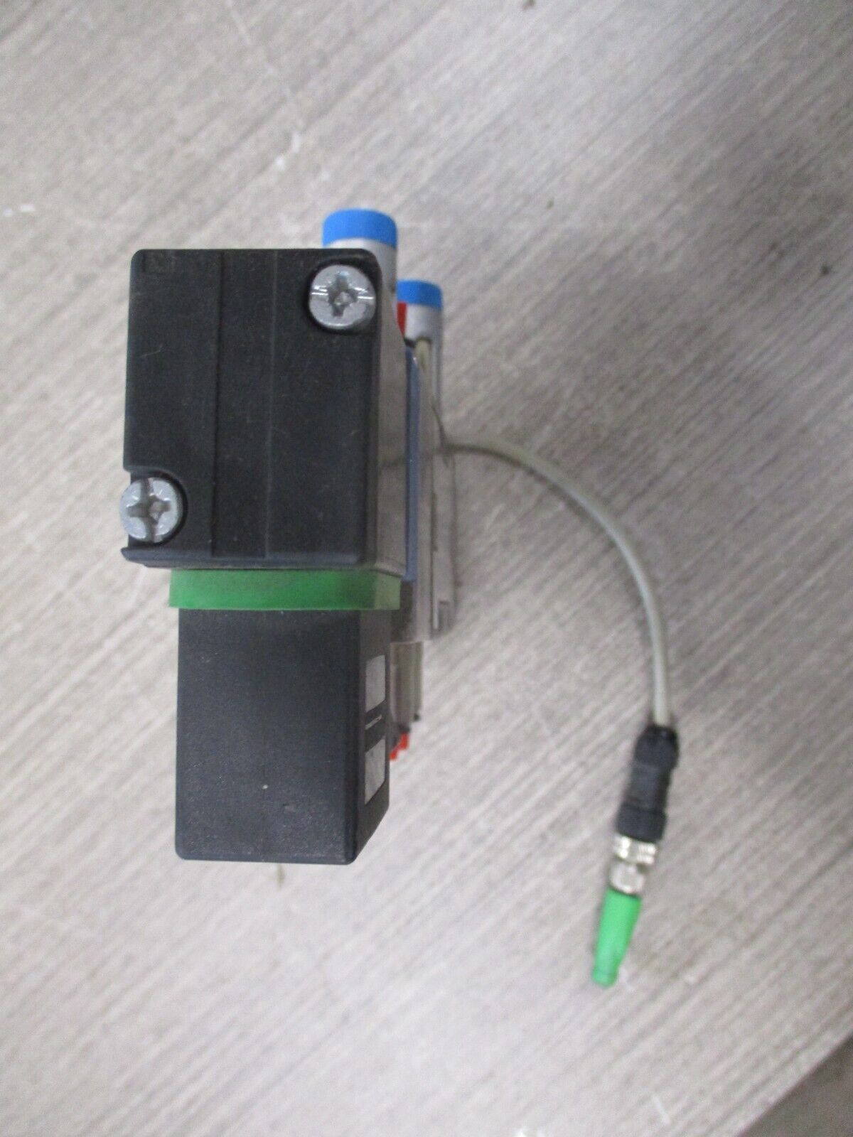 Festo Solenoid Valve MVH-5-1/8-L-B 40-145PSI Used