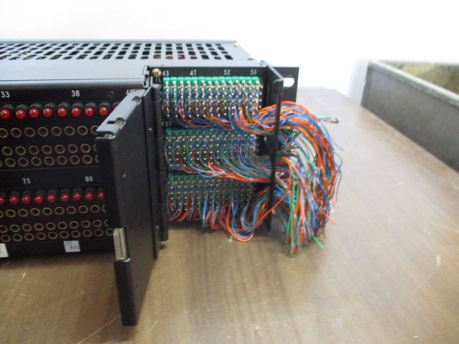 ADC DSX-1 Cross Connect D1M-1A0024 42/56VDC 2A Used