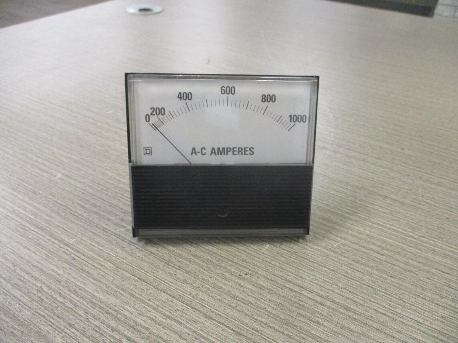 Square D AC Ammeter 63090 224 07 0001 Range: 0-1000A Used.