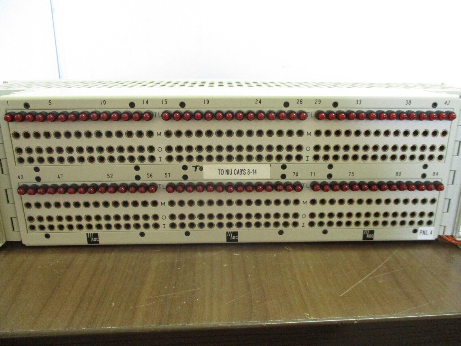 ADC DSX-1 Cross Connect D1M-1A0023 42/56VDC 2A Used