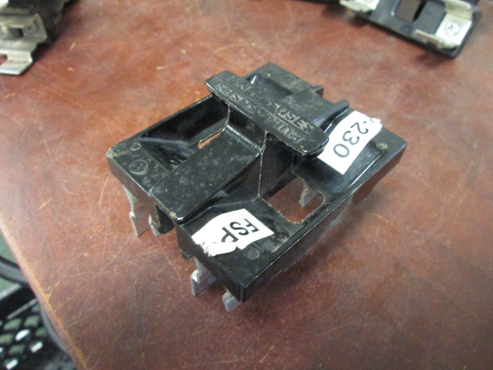 Square D Fuse Pullout M-224033 30A 250V 2P Used