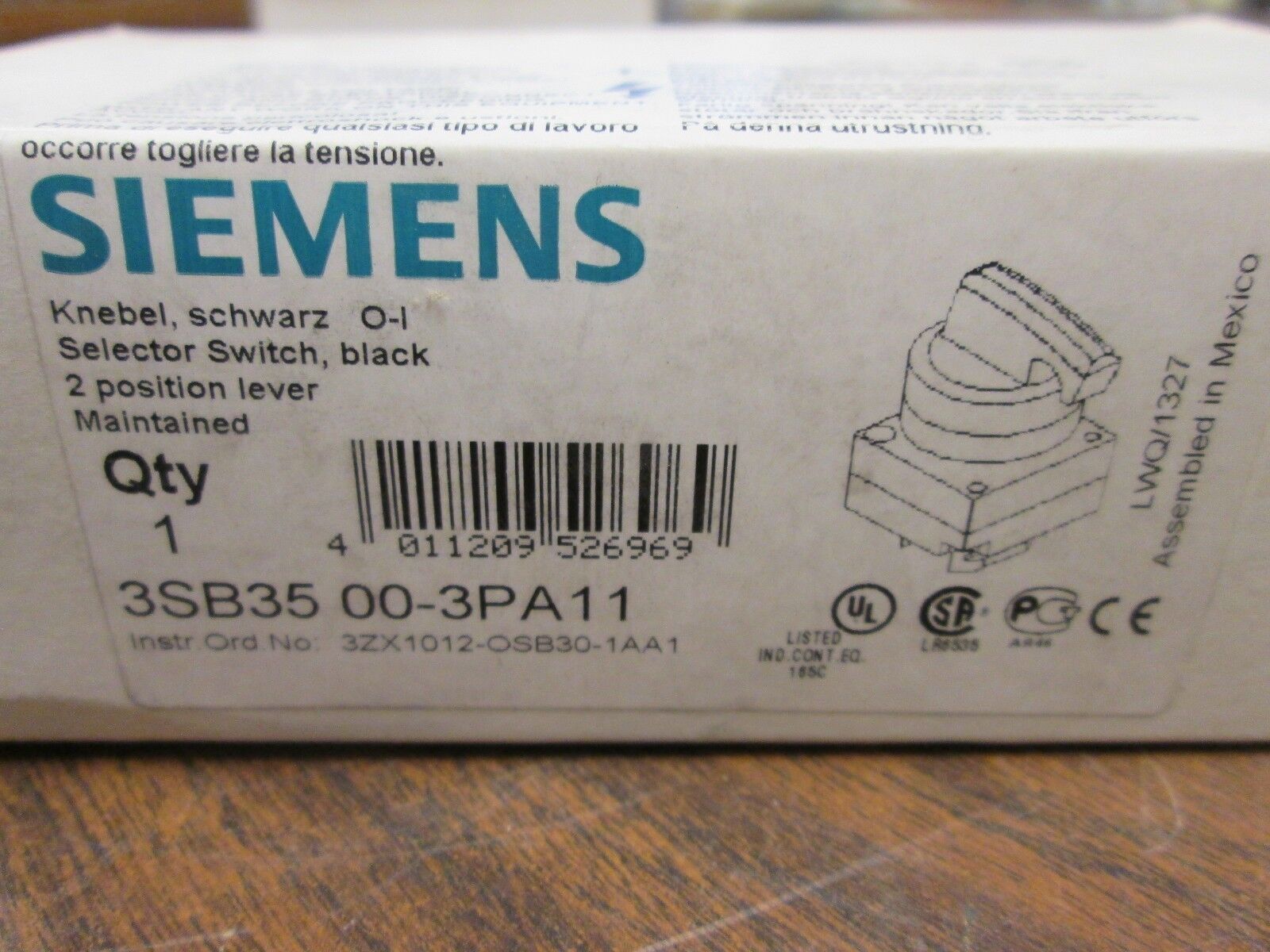 Siemens Selector Switch 3SB35 00-3PA11 2-Position New Surplus