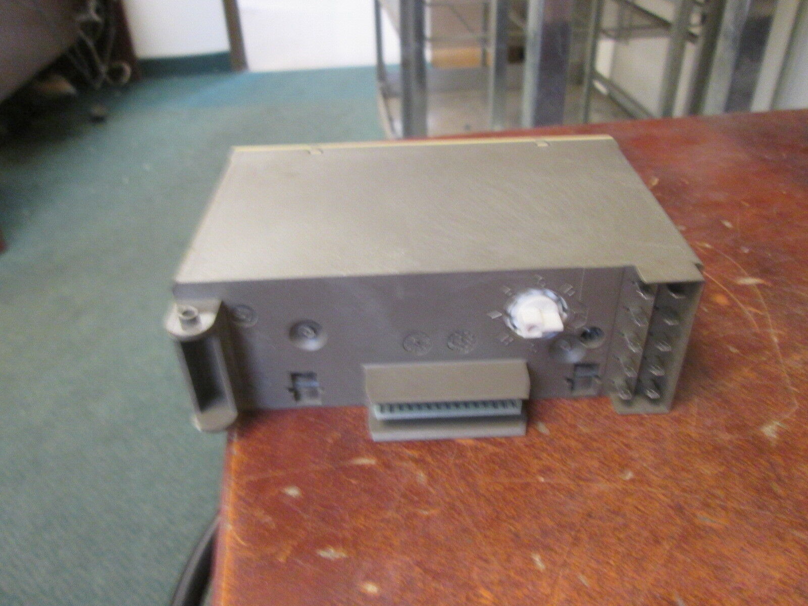 Siemens Simatic S5 Digital Output Module 6ES5 441-8MA11 8x24VDC 0.5A Used