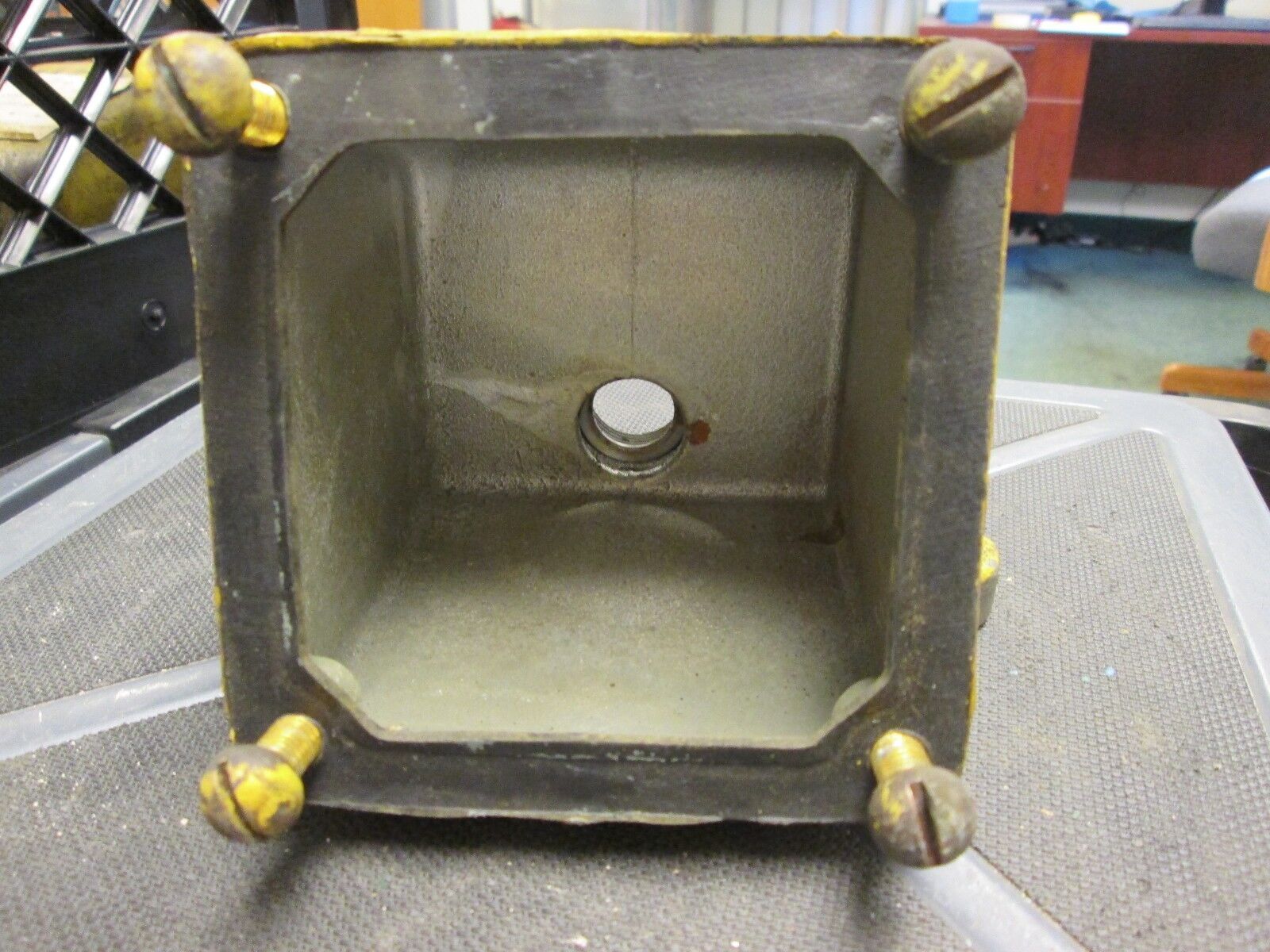 Crouse-Hinds Receptacle Base ARE-36 Metal
