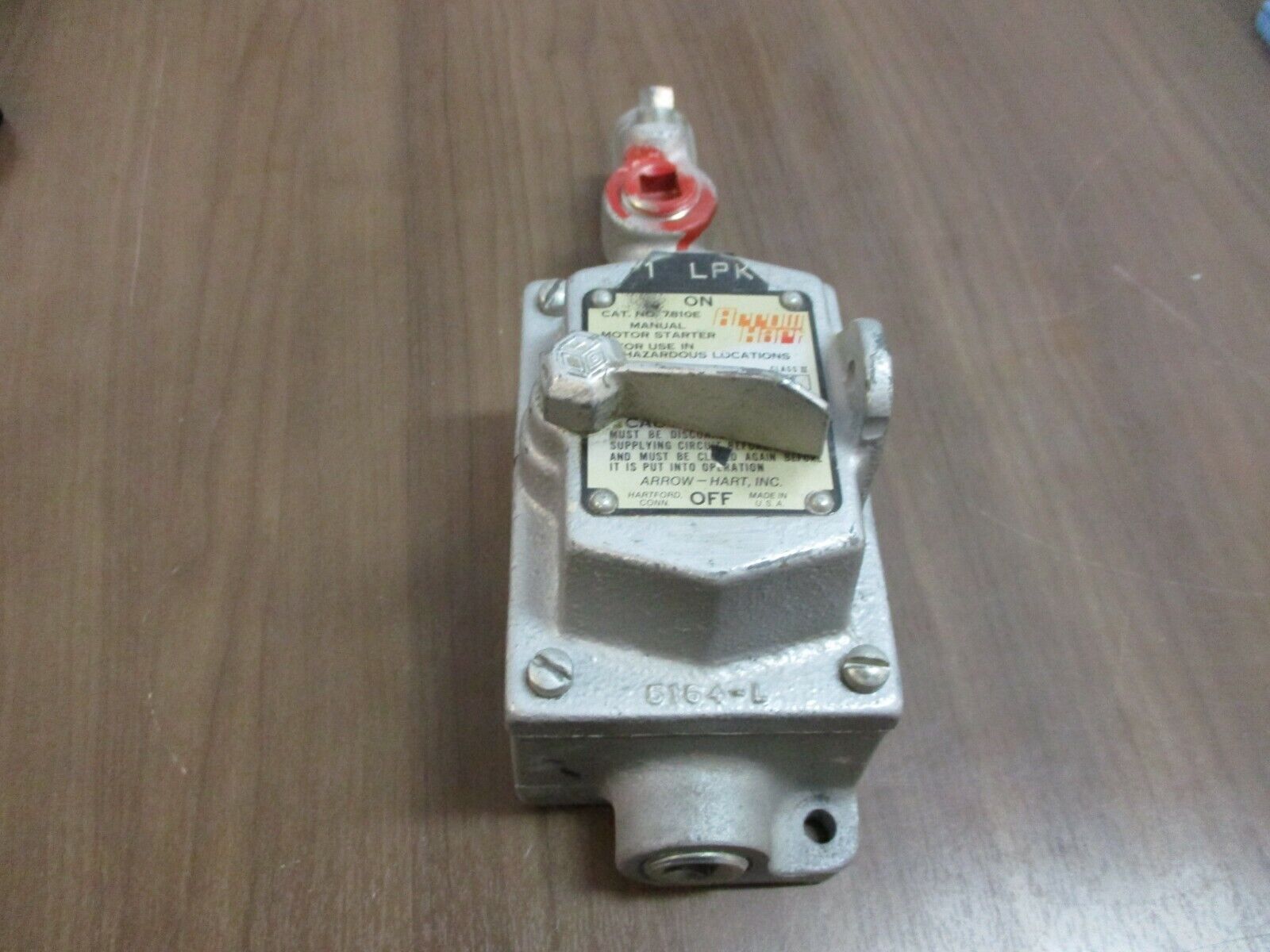 Arrow Hart Explosion Proof Manual Starter 7.810E 20/30A 600/250VAA 3ph Used