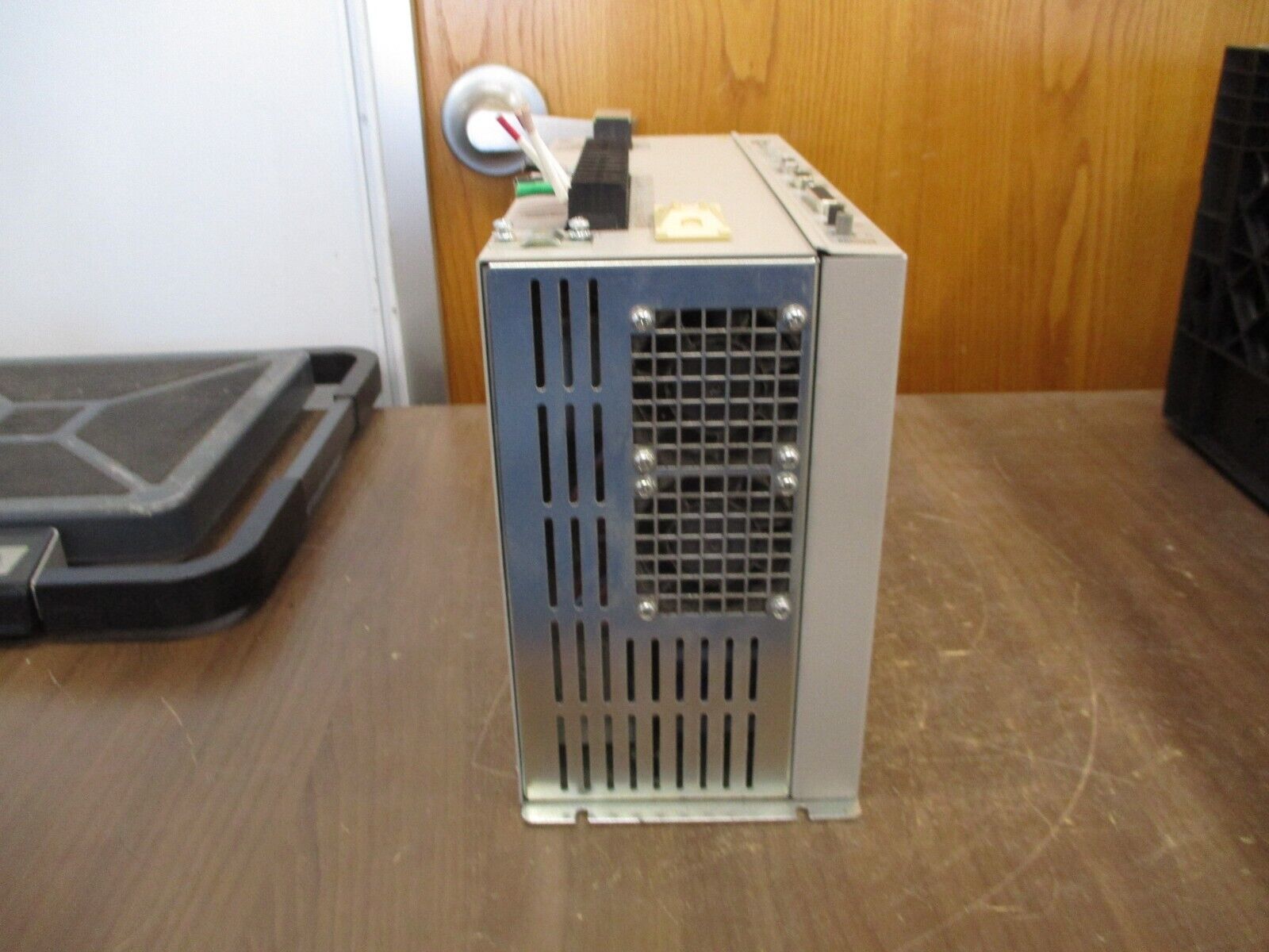 Allen-Bradley Ultra 3000 Servo Drive 9101-1930 Model #: 2098-DSD-075-SE Ser. A