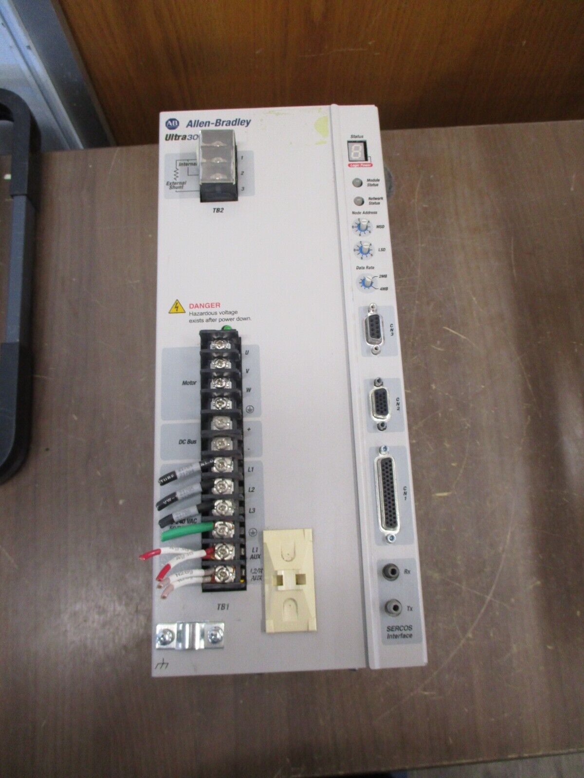 Allen-Bradley Ultra 3000 Servo Drive 9101-1930 Model #: 2098-DSD-075-SE Ser. A