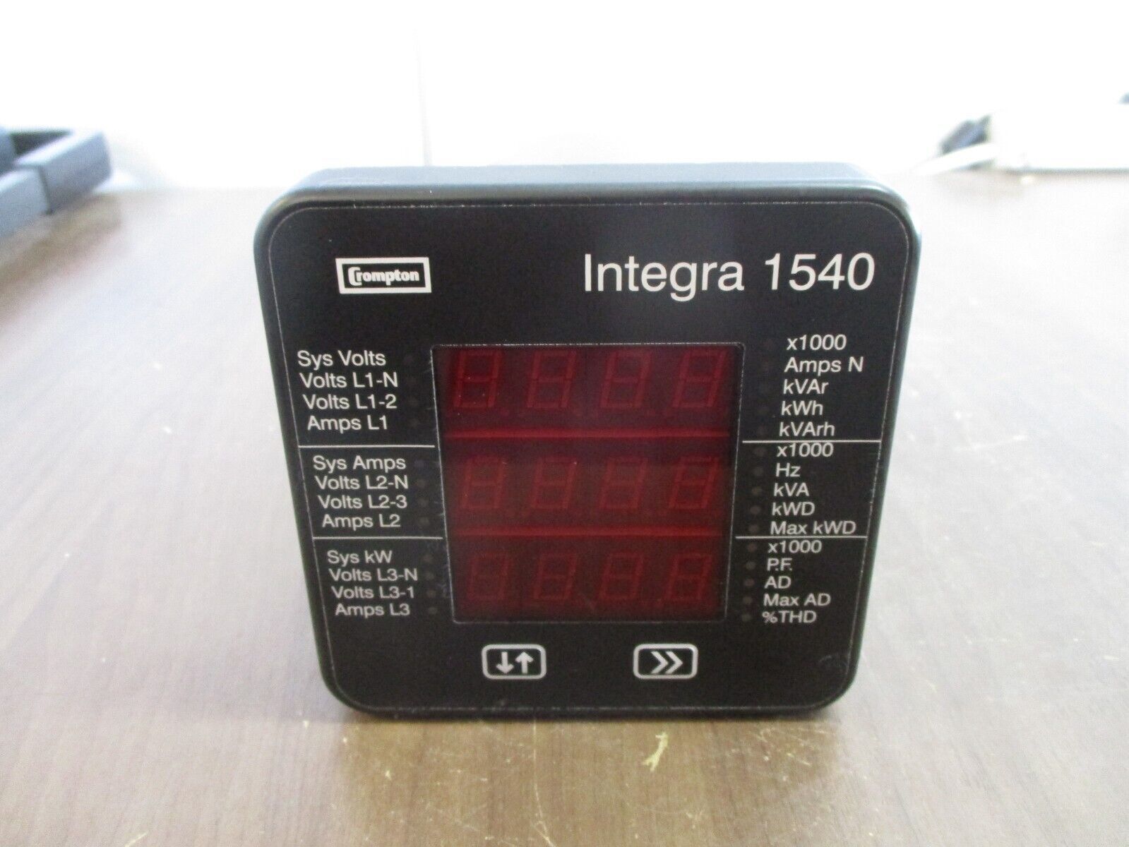 Crompton Integra 1540 Digital Meter INT-1544-120-5-L-M Input: 120V Aux: 12-48VDC