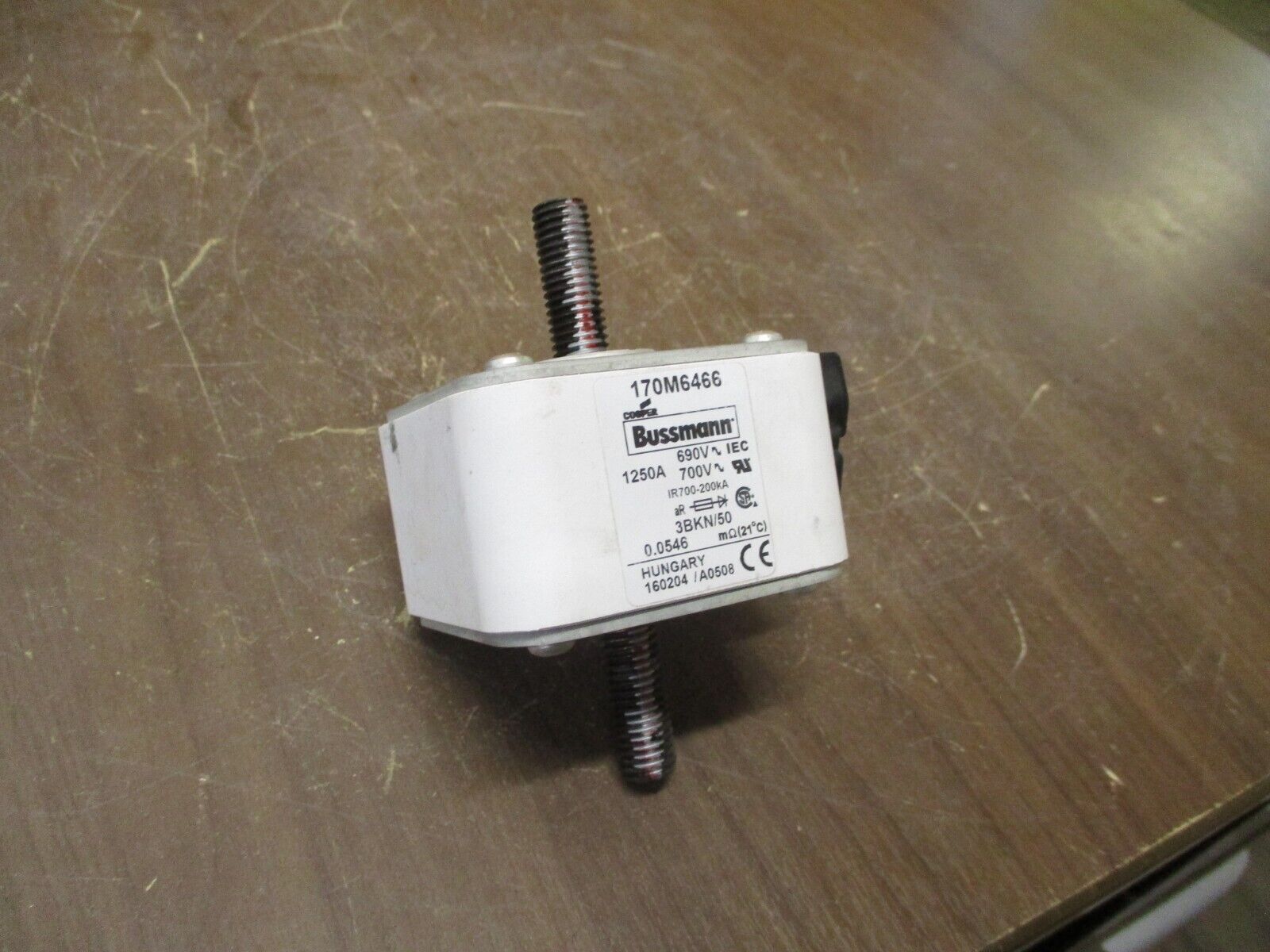 Cooper Bussmann Fuse 170M6466 1250A 690/700V Used