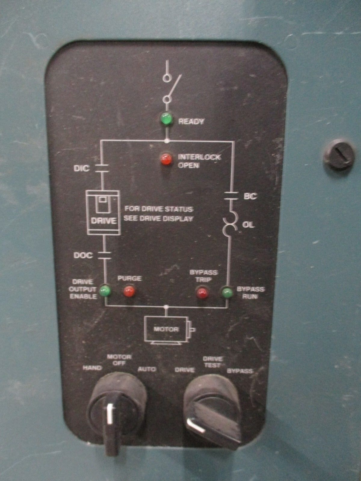 Rockwell Automation VTAC 9 AC Drive w/ Bypass 9VT-2541H0N-D00 25HP 3Ph Used