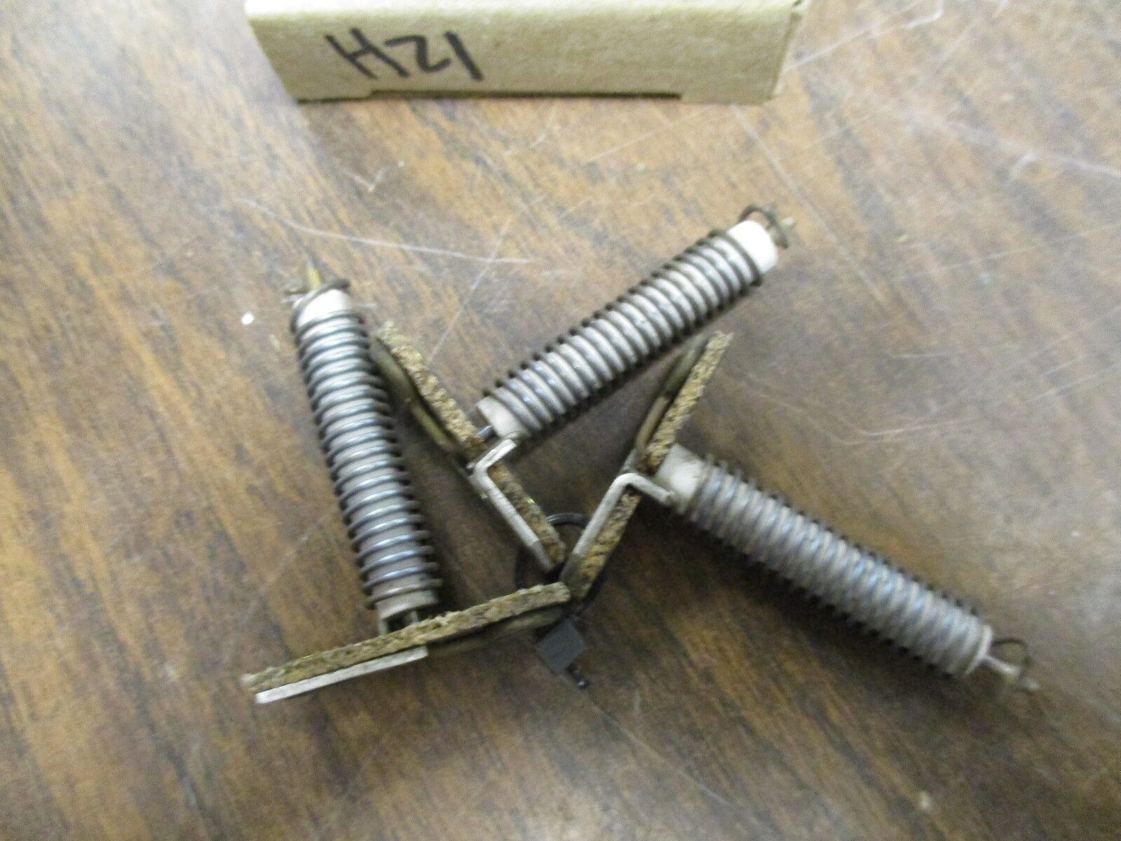 Westinghouse Heaters H21 *Box of 3* Used