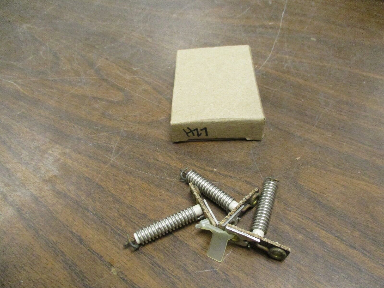 Westinghouse Heaters H27 *Box of 3* Used