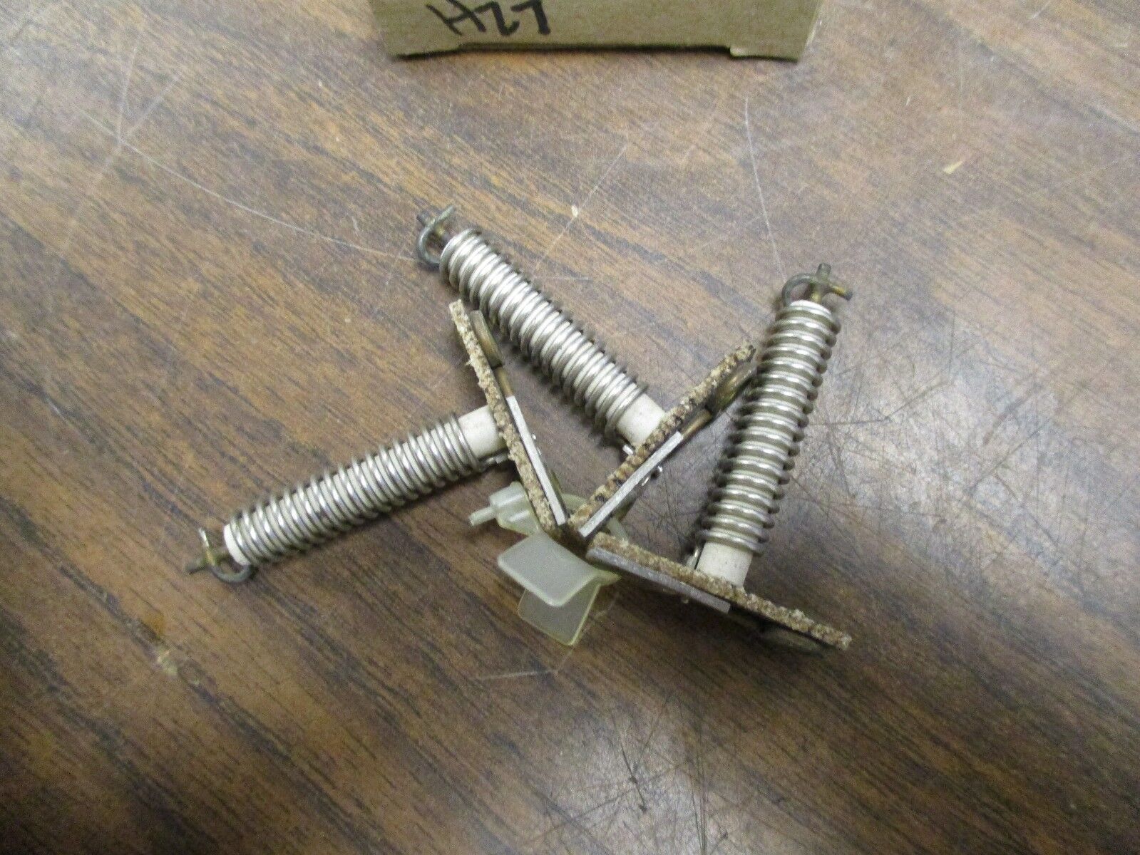 Westinghouse Heaters H27 *Box of 3* Used
