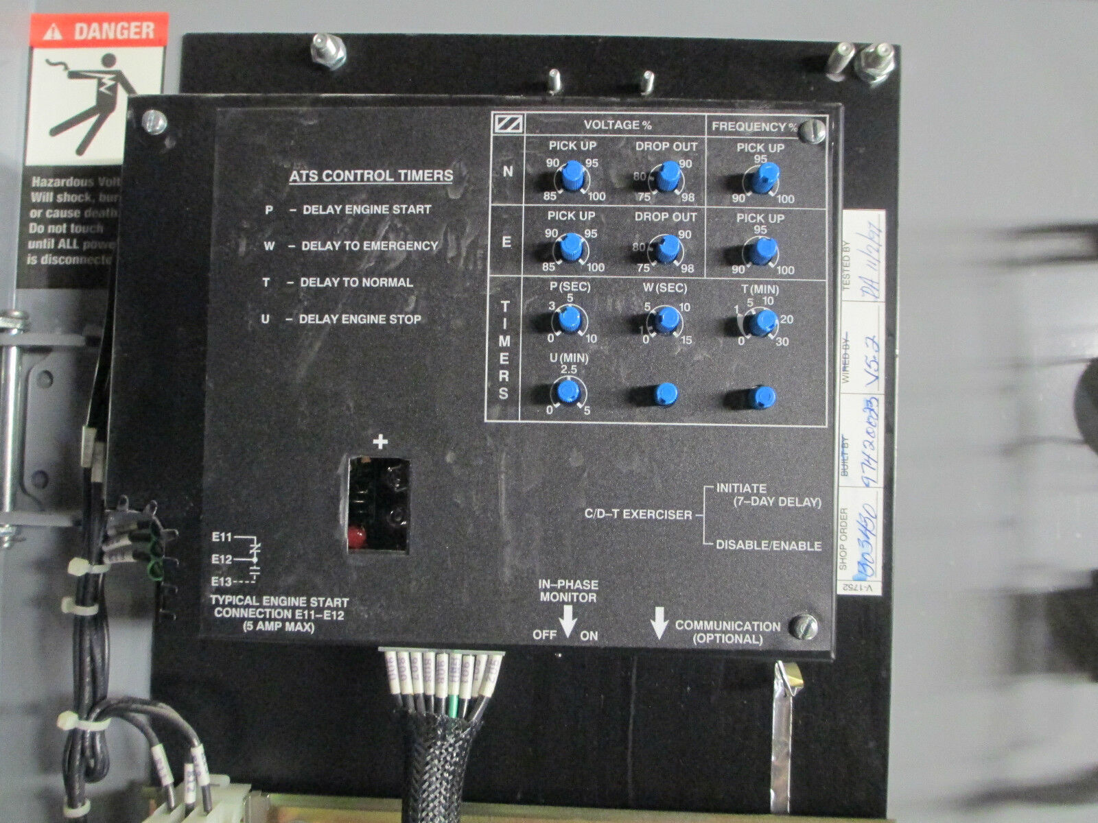 Zenith Transfer Switch ZTGK8EC-4, 80A 480V 3PH, Nema 1 Enclosure w/ Timer Used