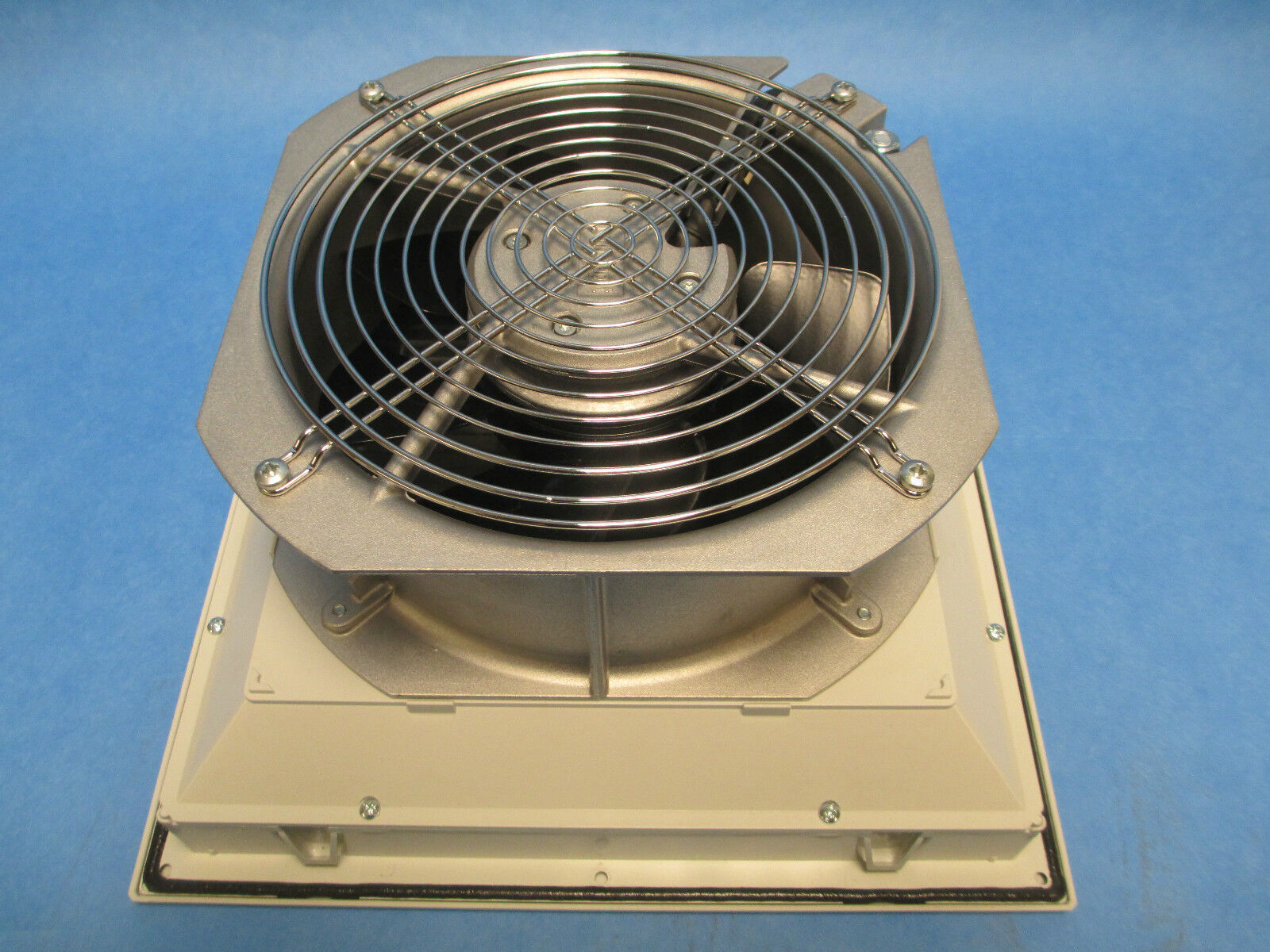 Hoffman / McLean Cooling Fan SF-1326-414 230V 1PH .29/.35A 64/80W, New in Box!!!