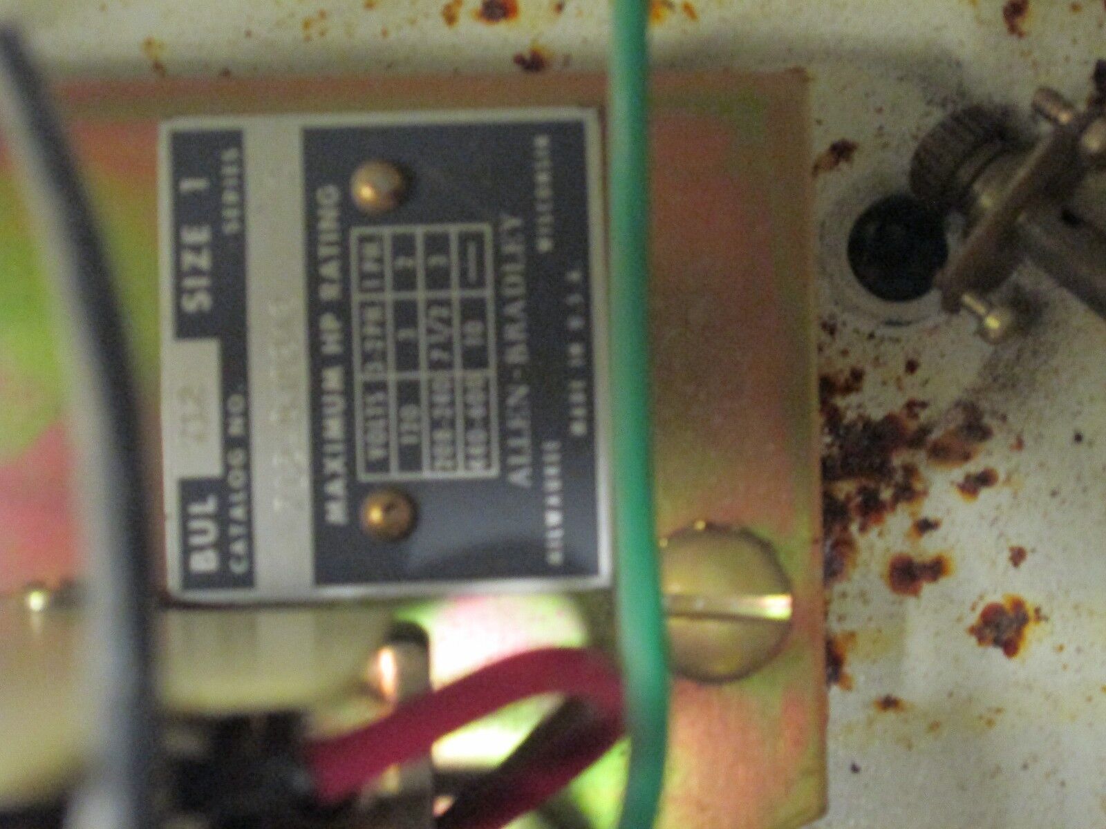 Allen Bradley Combination Size 1 Fusible with Control Transfer, 712-BJB242 Used