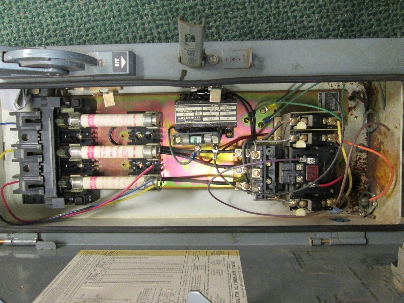 Allen Bradley Combination Size 1 Fusible with Control Transfer, 712-BJB242 Used