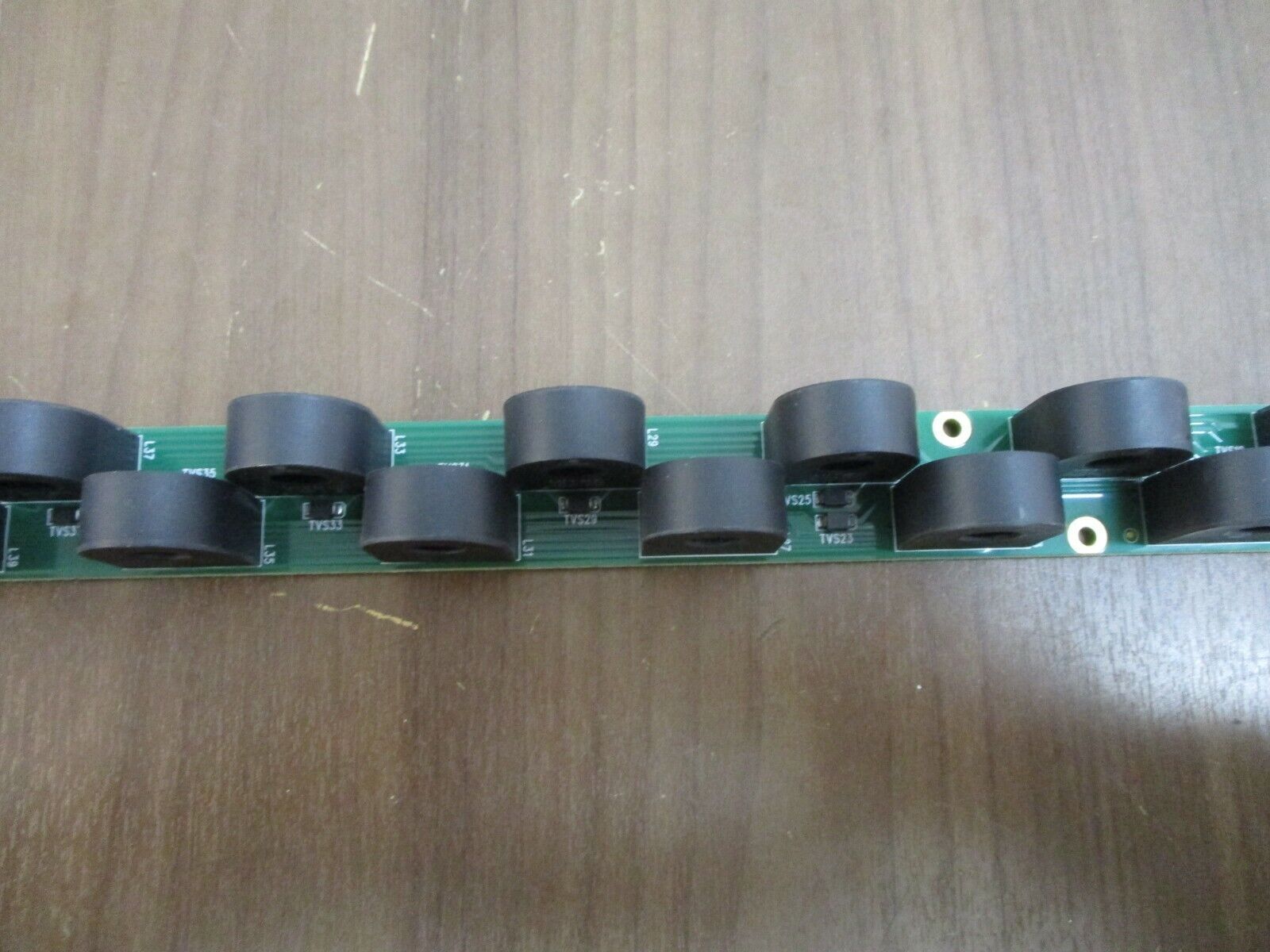 Veris Panel 2A CT Strip E30A184 100A 50/60Hz Used