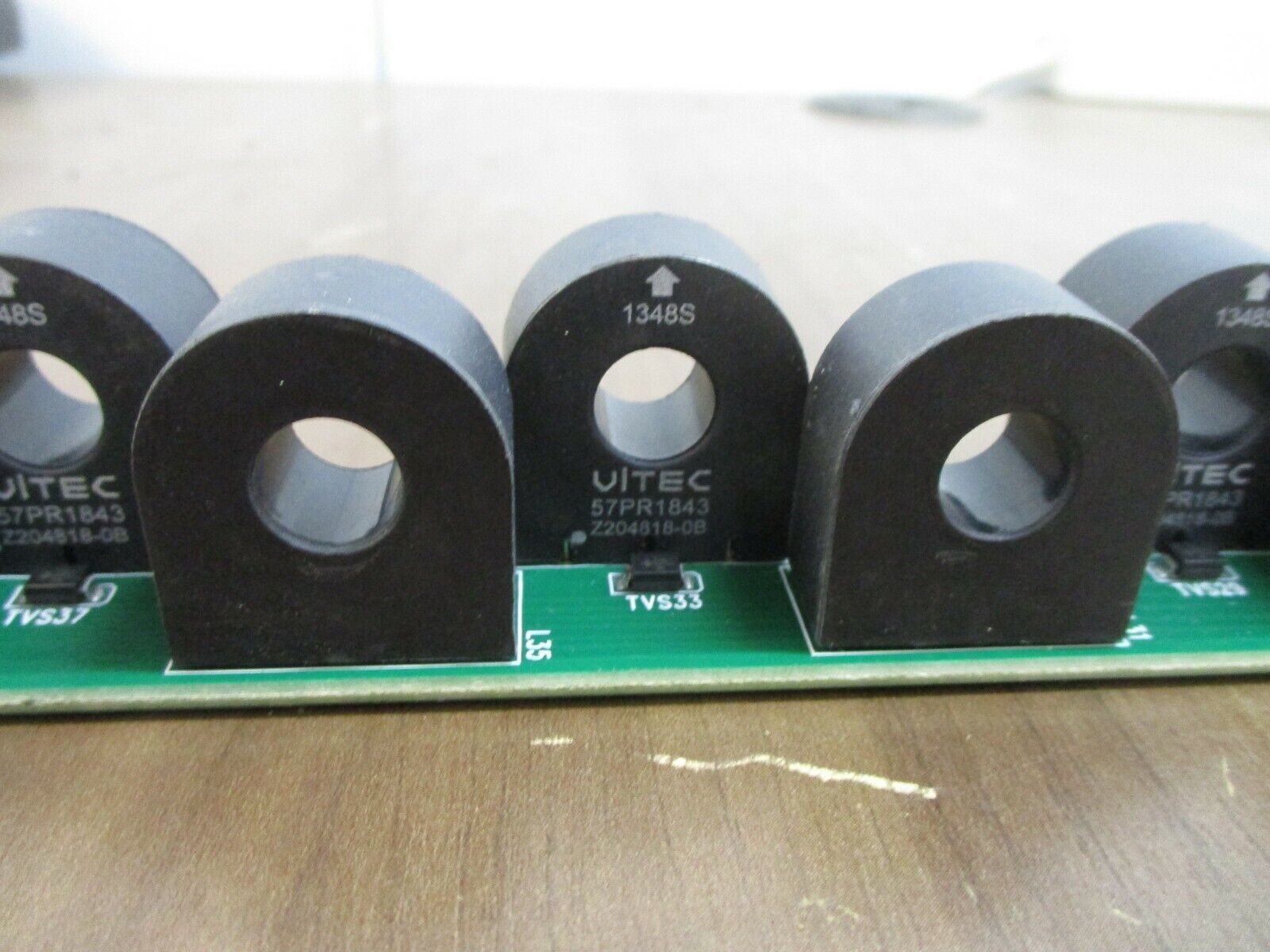 Veris Panel 2A CT Strip E30A184 100A 50/60Hz Used