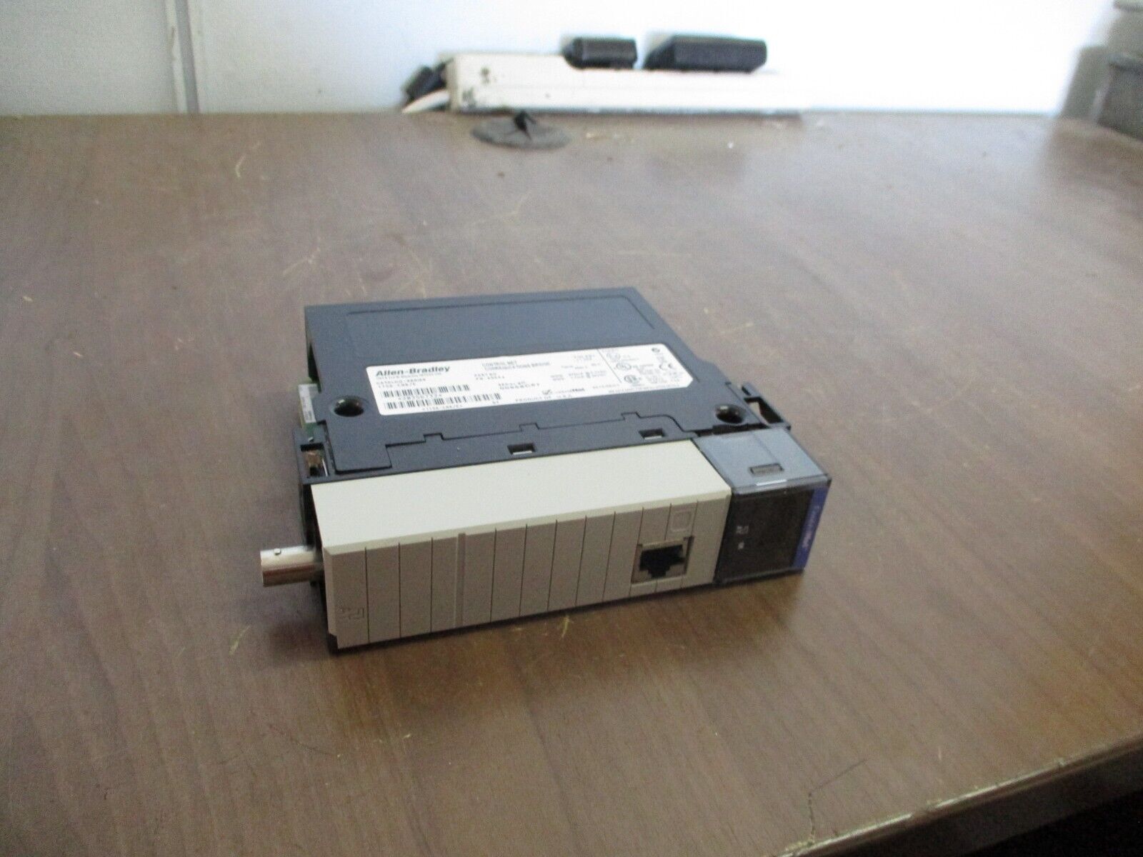 Allen-Bradley ControlNet Comm. Bridge Module 1756-CNB Ser. E F/W Rev. 11.004